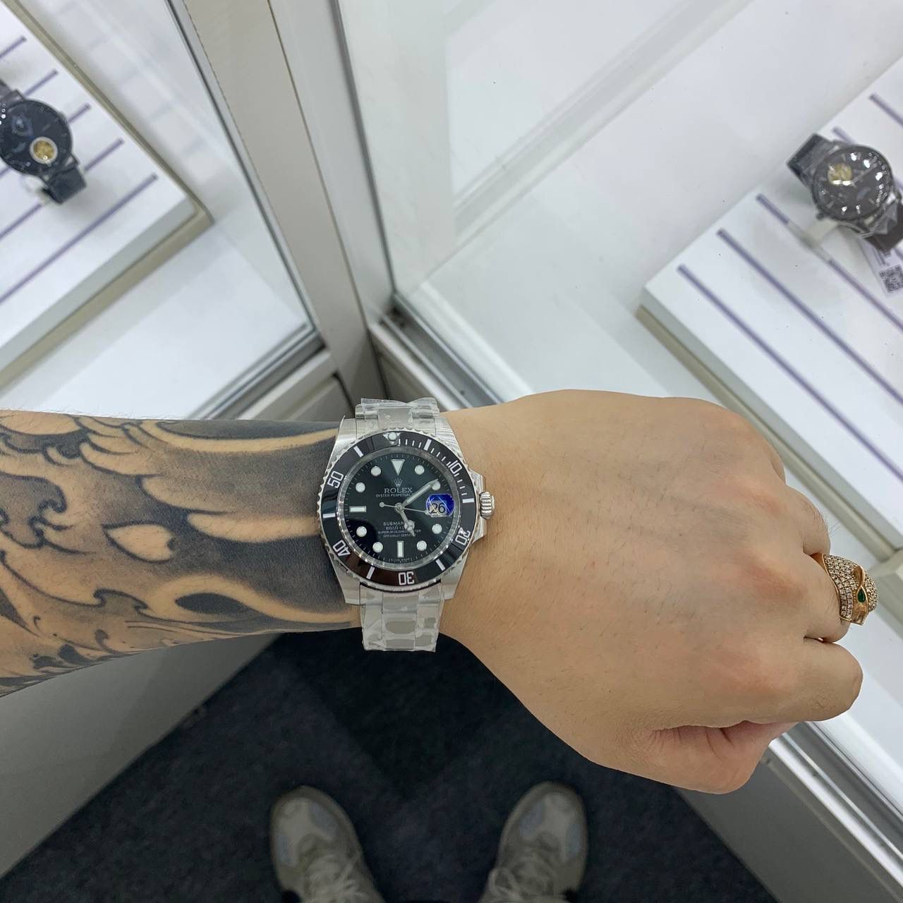 🚺劳力士⌚️ROLEX 黑水鬼系列 -进口原装全自动机械机芯（超稳定） 陶瓷圈口（超强夜光） 正品同步新款抛光工艺尺寸-40mm 蓝光蓝宝石玻璃 三珠钢带搭配保险扣／特制胶带⌚️6字位隐藏纂刻防伪皇冠标志