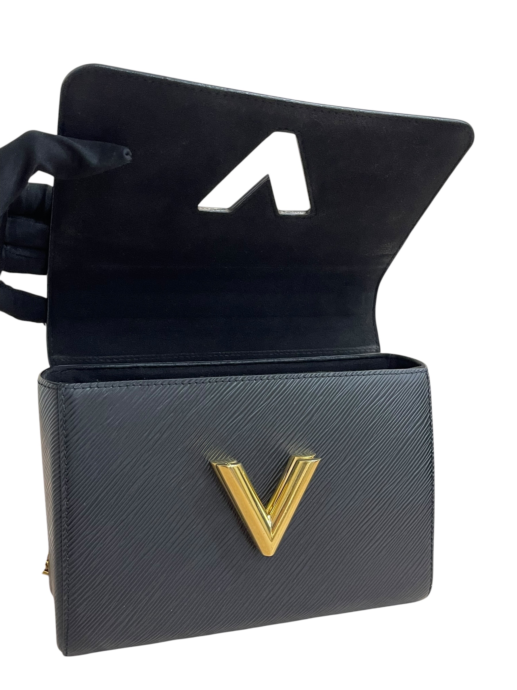Pre-owned Louis Vuitton Twist MM / Product Code: 063001
