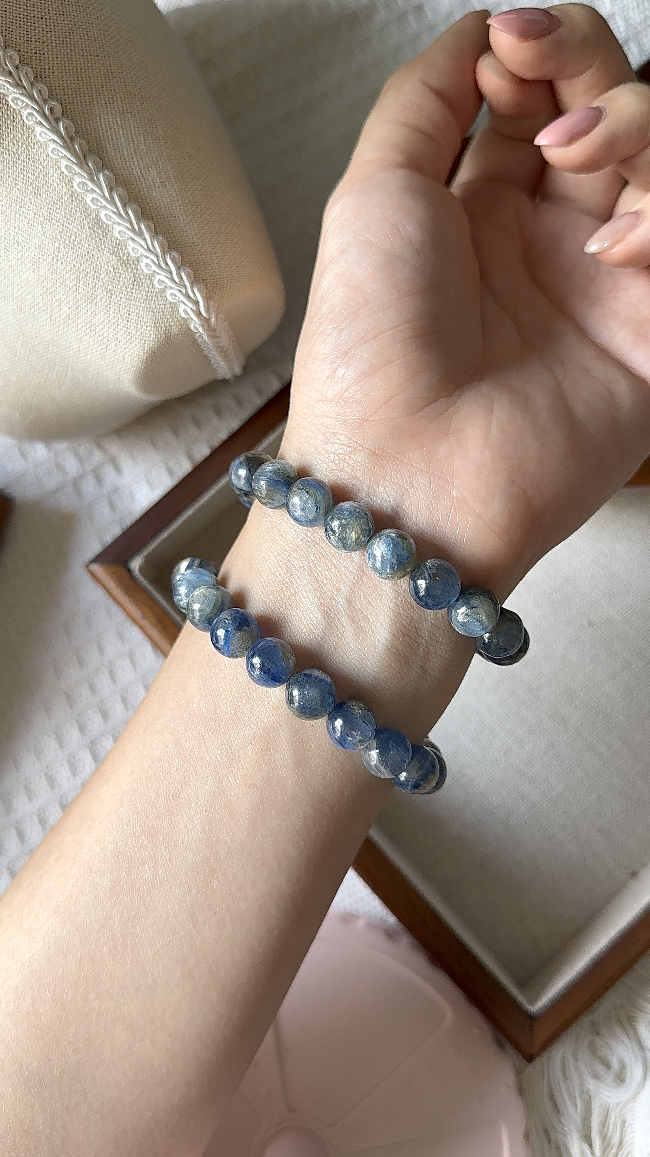 爆闪蓝晶石 （稀有品） ｜Kyanite 
