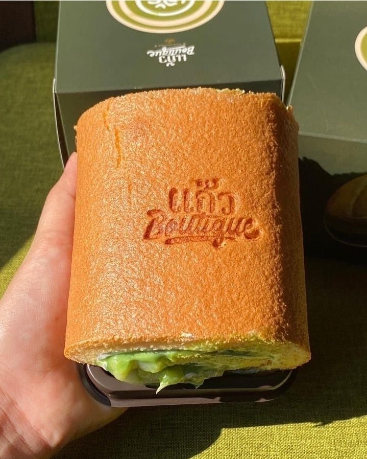 泰國直送爆餡斑斕新鮮椰子卷