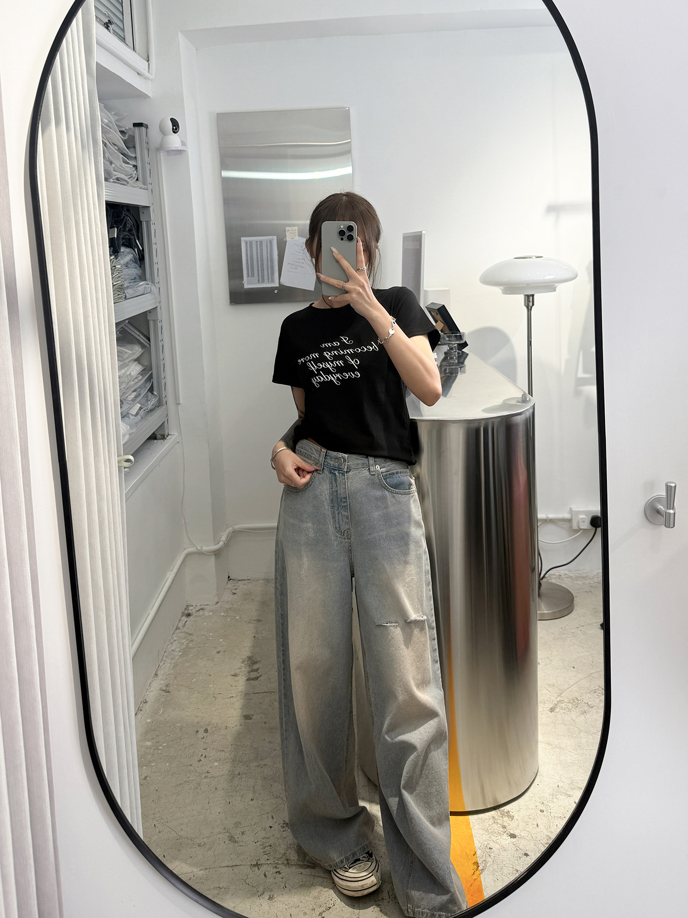 𝐒𝐥𝐢𝐦 𝐟𝐢𝐭 𝐜𝐮𝐫𝐬𝐢𝐯𝐞 𝐥𝐞𝐭𝐭𝐞𝐫 𝐩𝐫𝐢𝐧𝐭 𝐭-𝐬𝐡𝐢𝐫𝐭