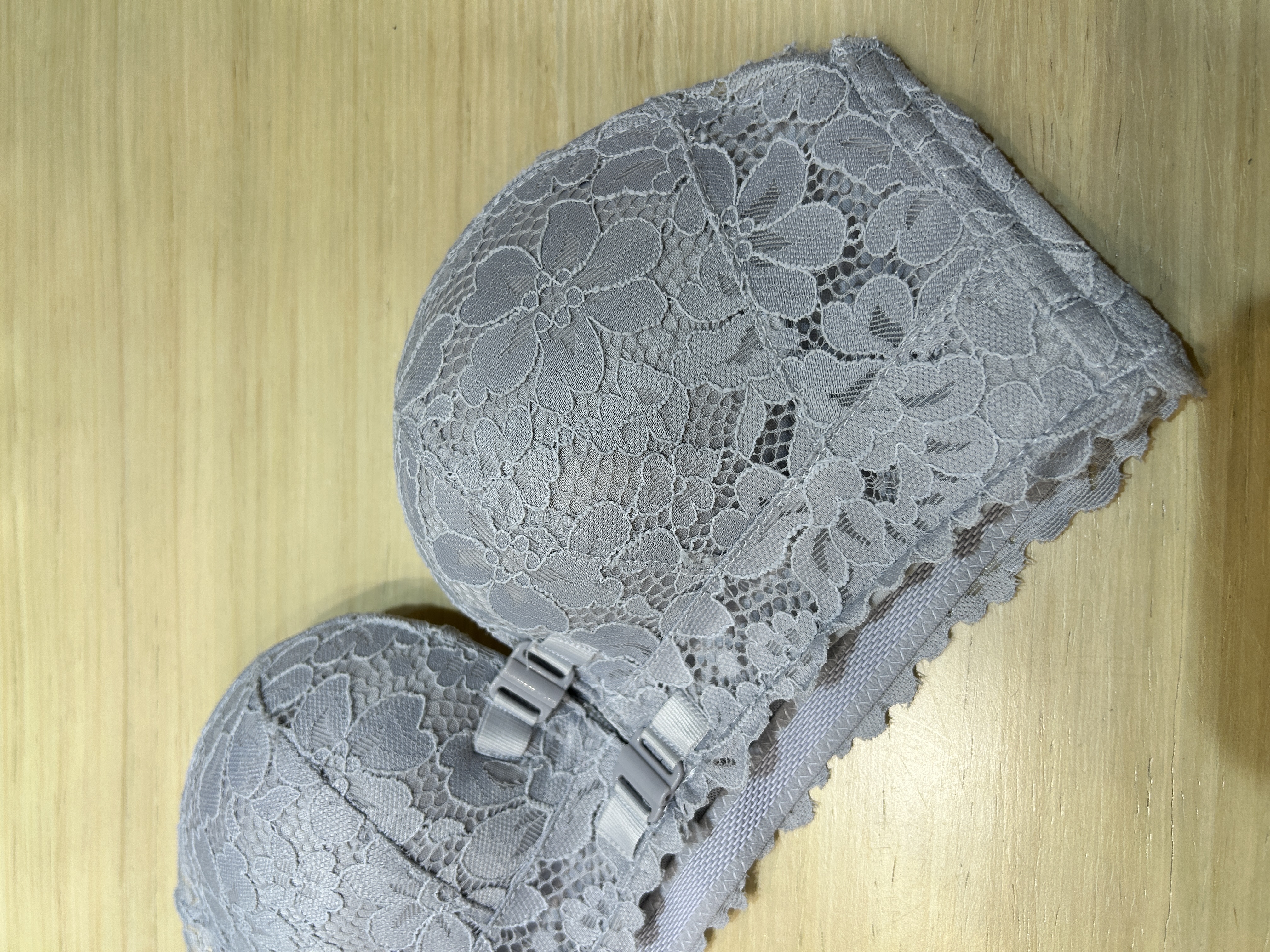 2026新版前扣無肩帶蕾絲胸圍 Strapless Miracle bra