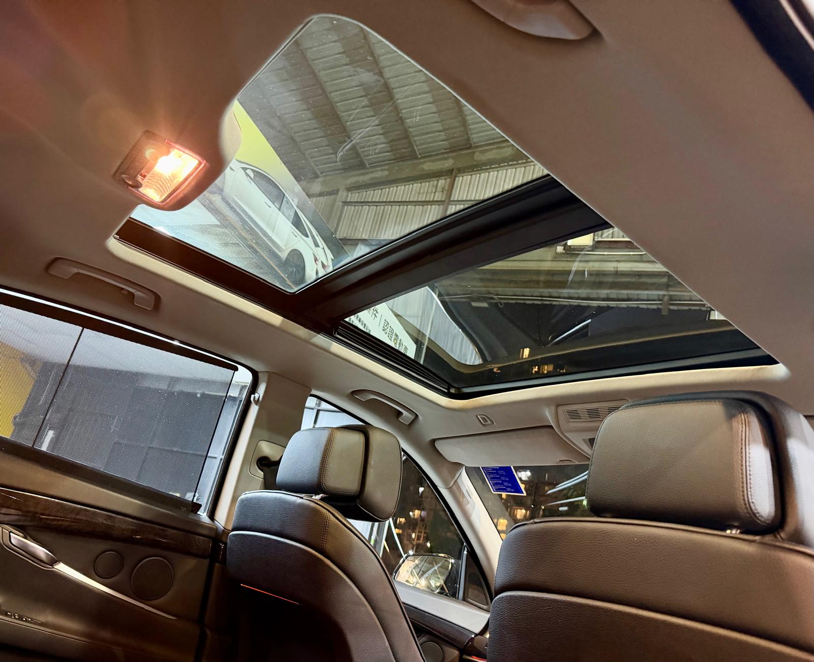 B.M.W. 535i GranTurismo Executive 2012