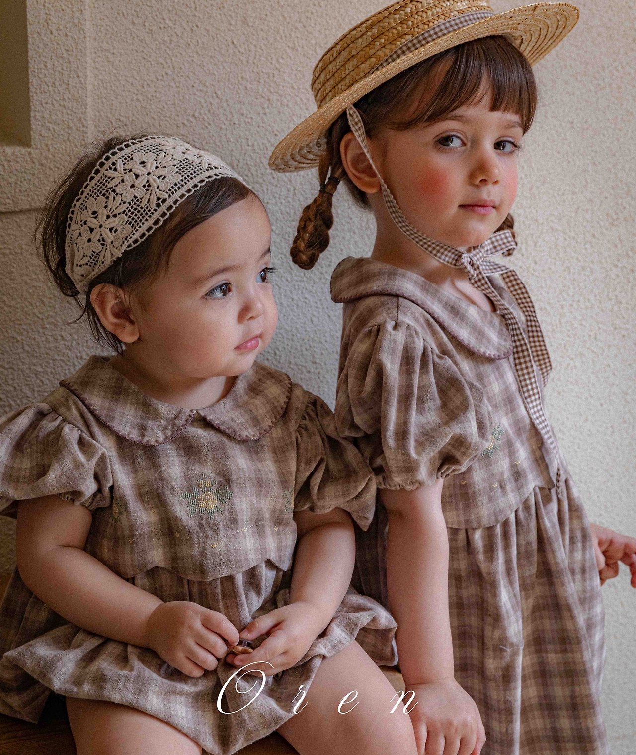 ☀️預訂 韓國直送☀️🇰🇷Oren Toua刺繡格紋泡泡袖包屁衣/連身裙