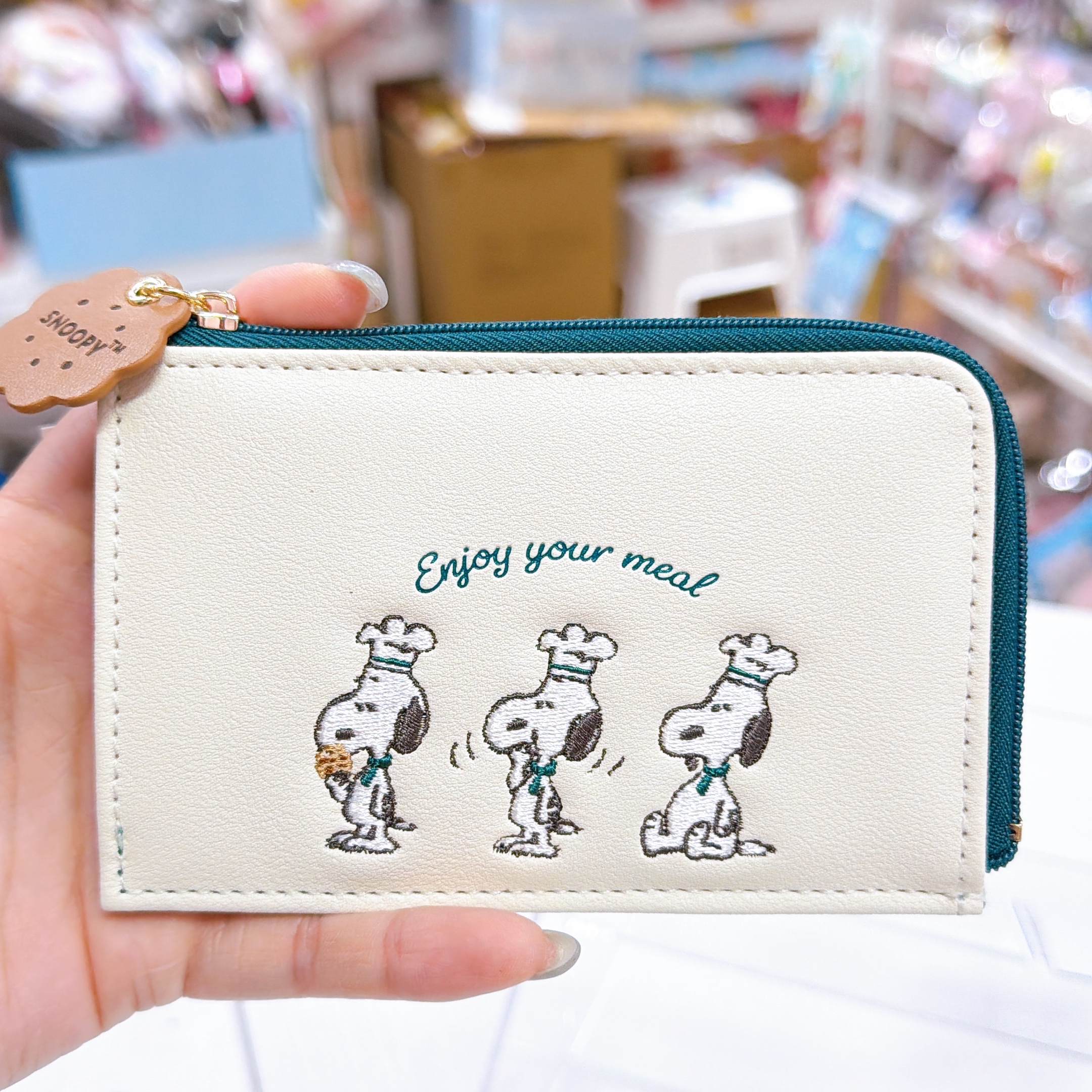 日本直送snoopy 新款卡套藥盒散紙包