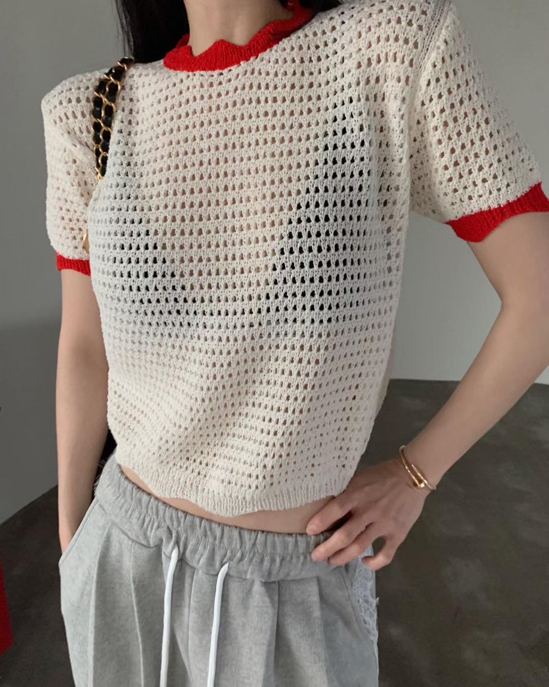 不規則邊圓領針織短袖top