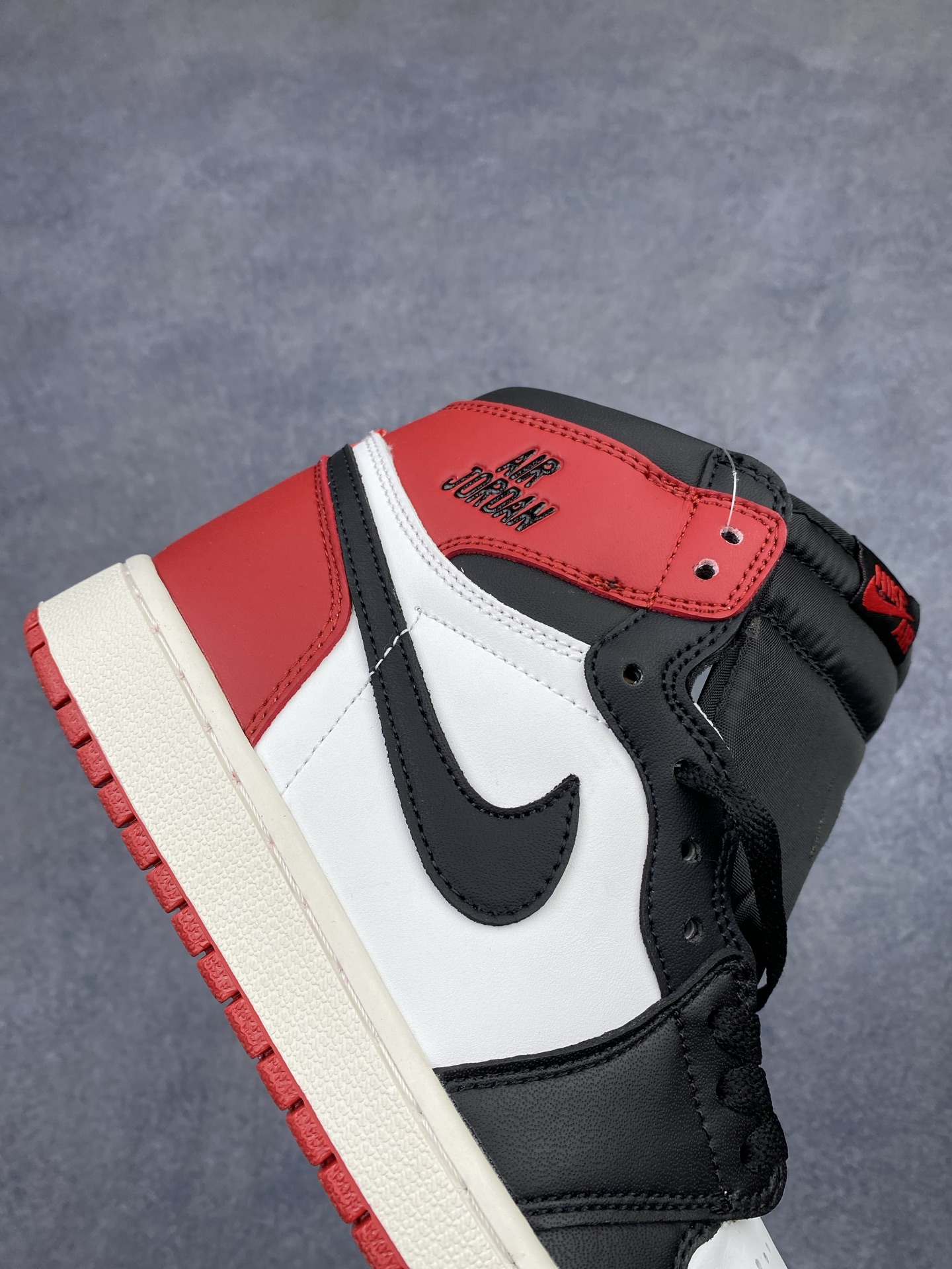 Nike Air Jordan 1 Retro High OG