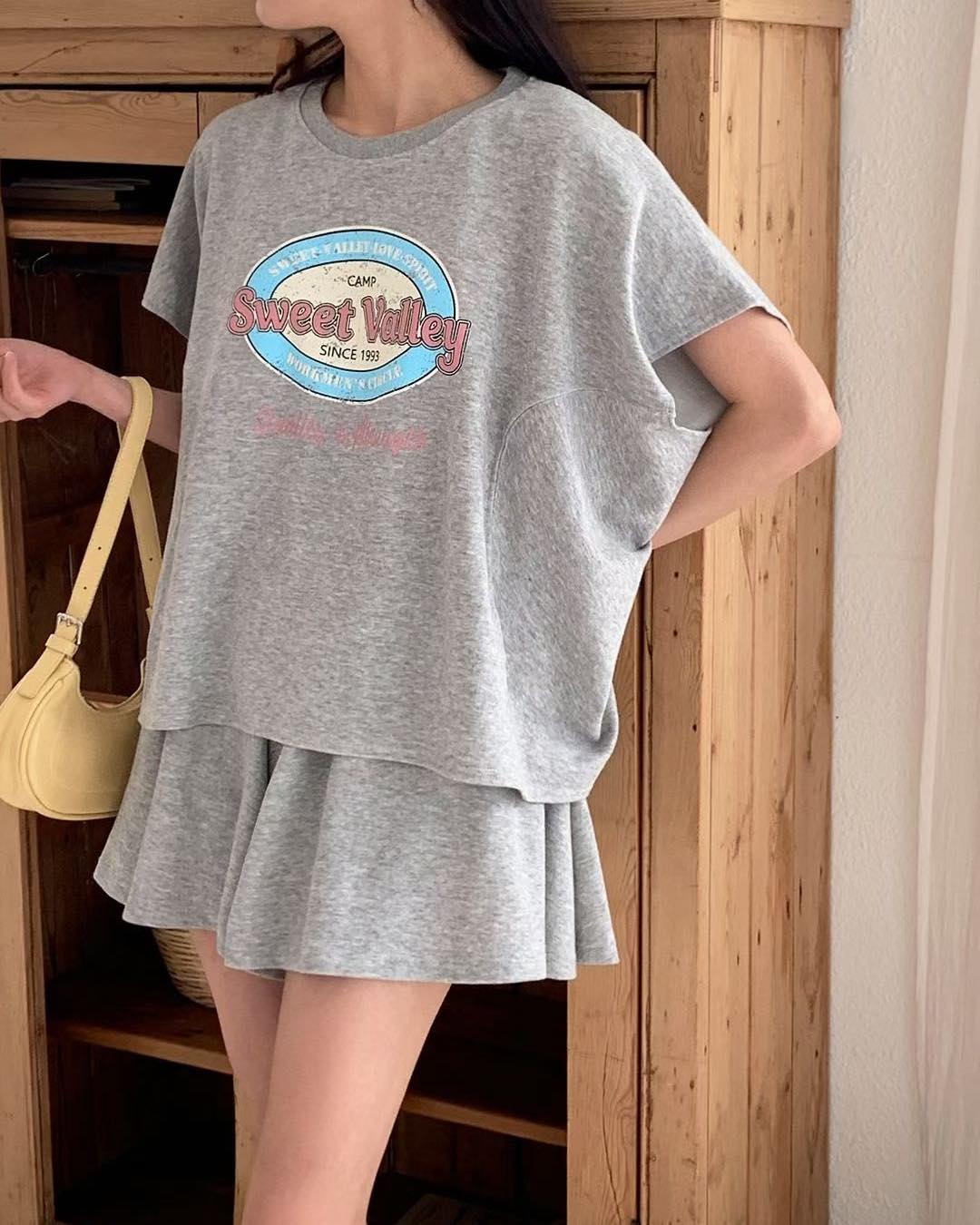 Sweet Valley 後開叉衛衣set 