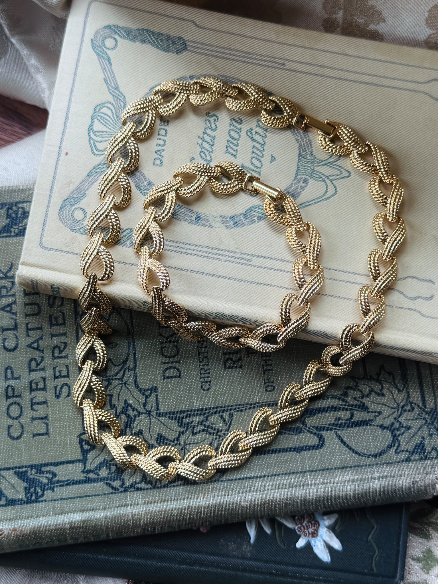 Vintage Napier "Heart Knot"  Necklace and Bracelet Set (MT2611)