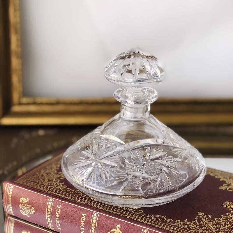 Vintage Midcentury C.a. 1960s Hand-Wheeled Pattern Vanity Crystal Perfume Bottle (MT570)