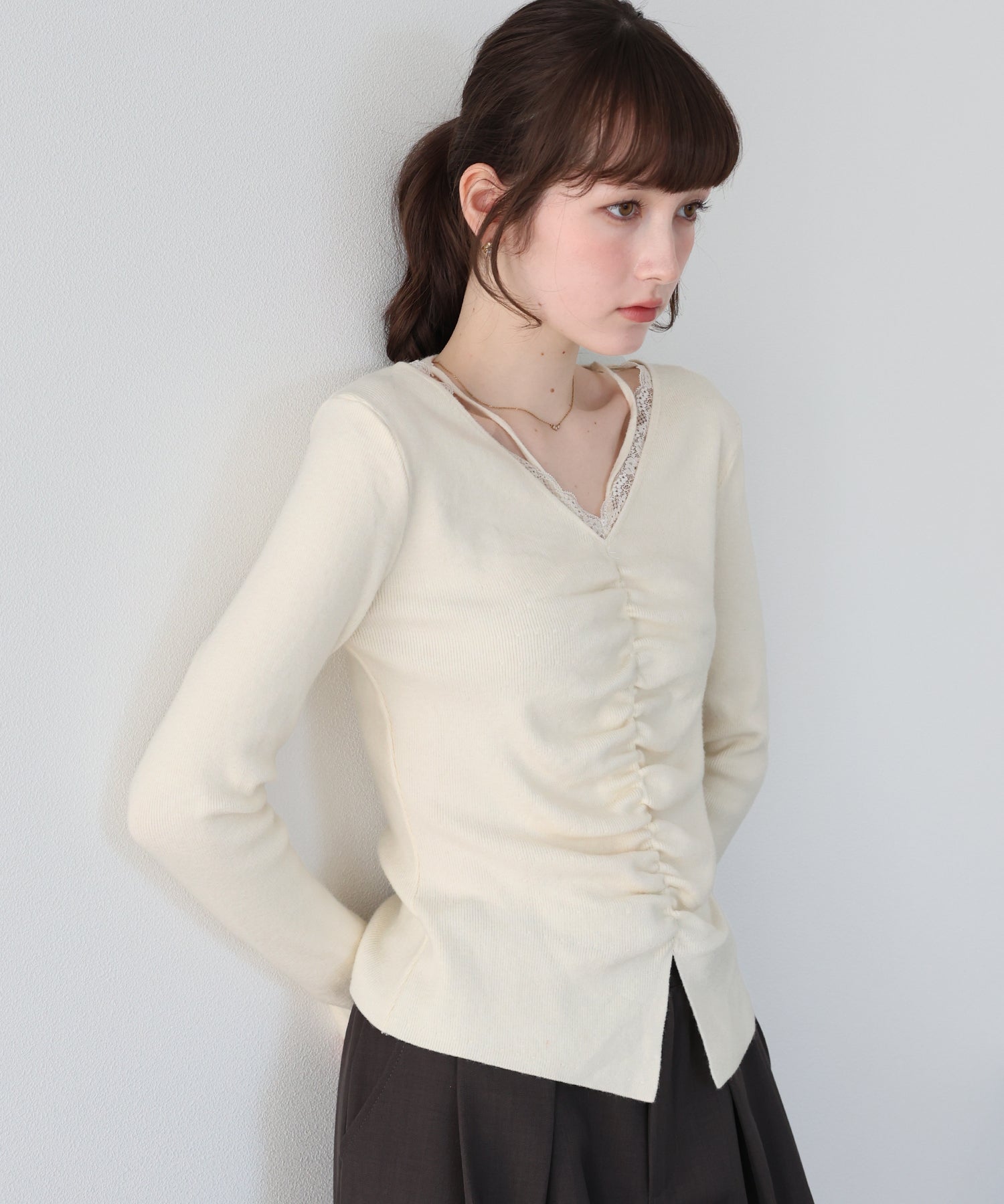 <JP> 蕾絲 v 領雙肩帶褶皺 Knit * 3色入 <預購>