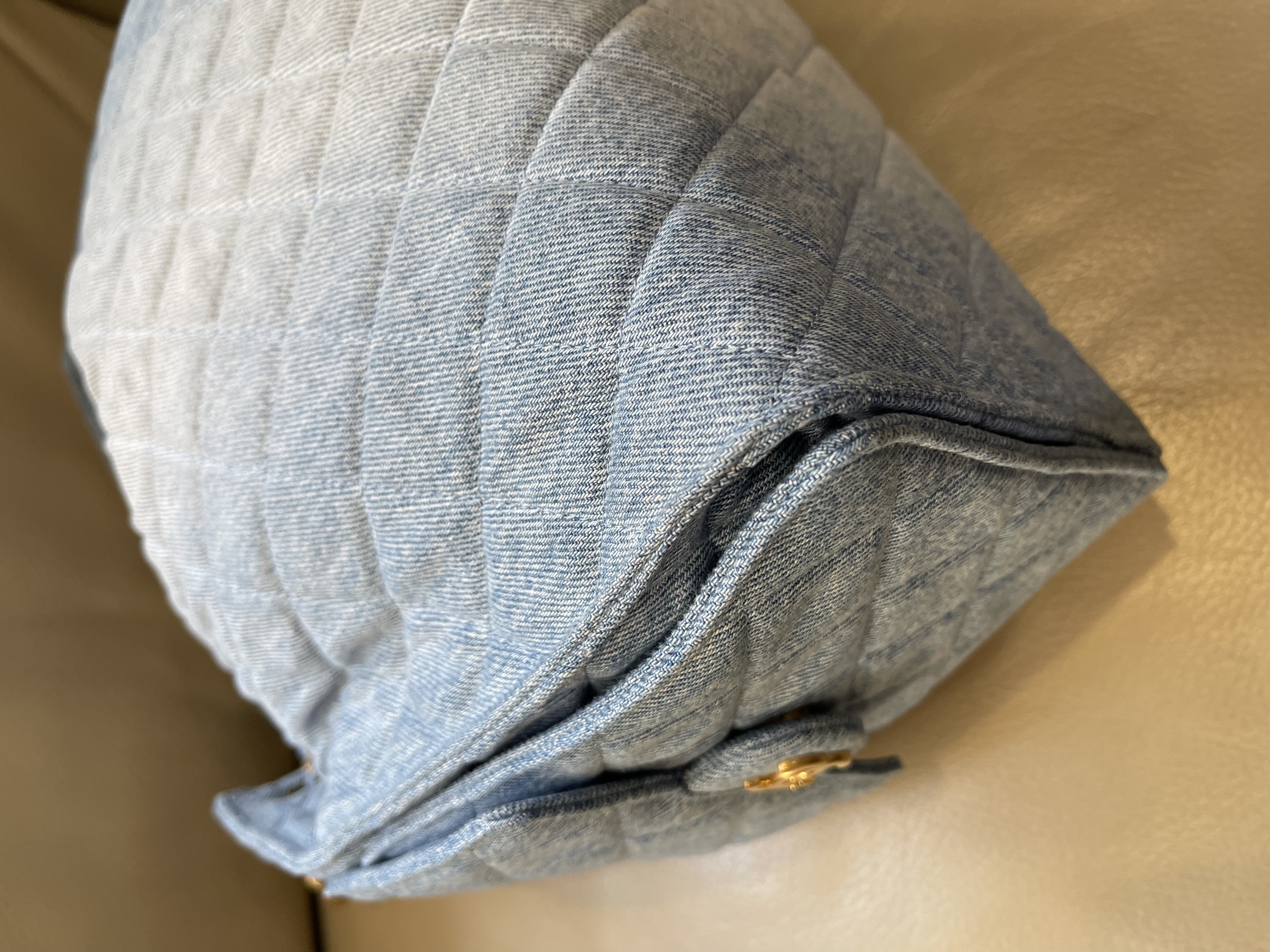 Pre-owned CHANEL 25 Hobo / Product Code: 26031411