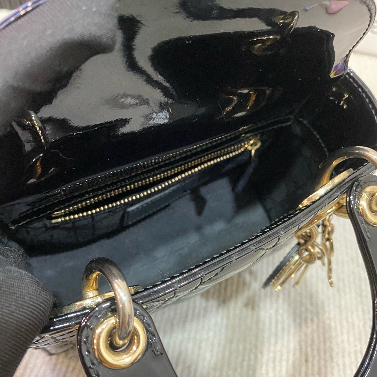 【預訂貨品】Dior 漆皮黑金三格戴妃包