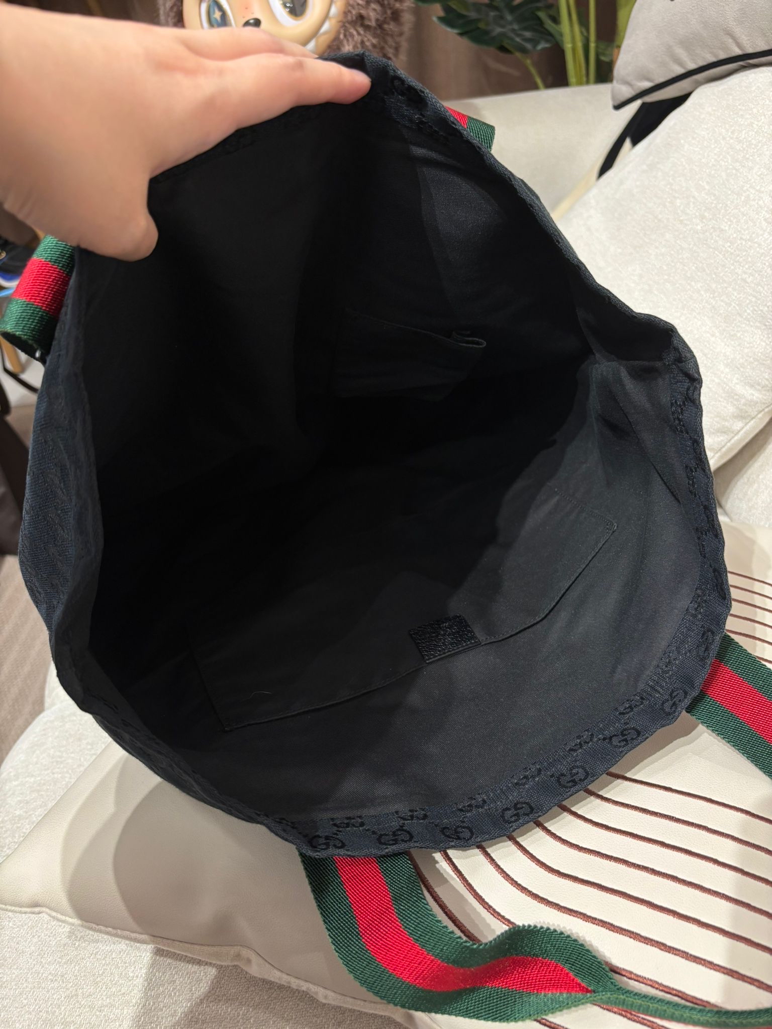 Gucci Canvas Tote Bag 100%Authentic, 98%New ✅Dust bag