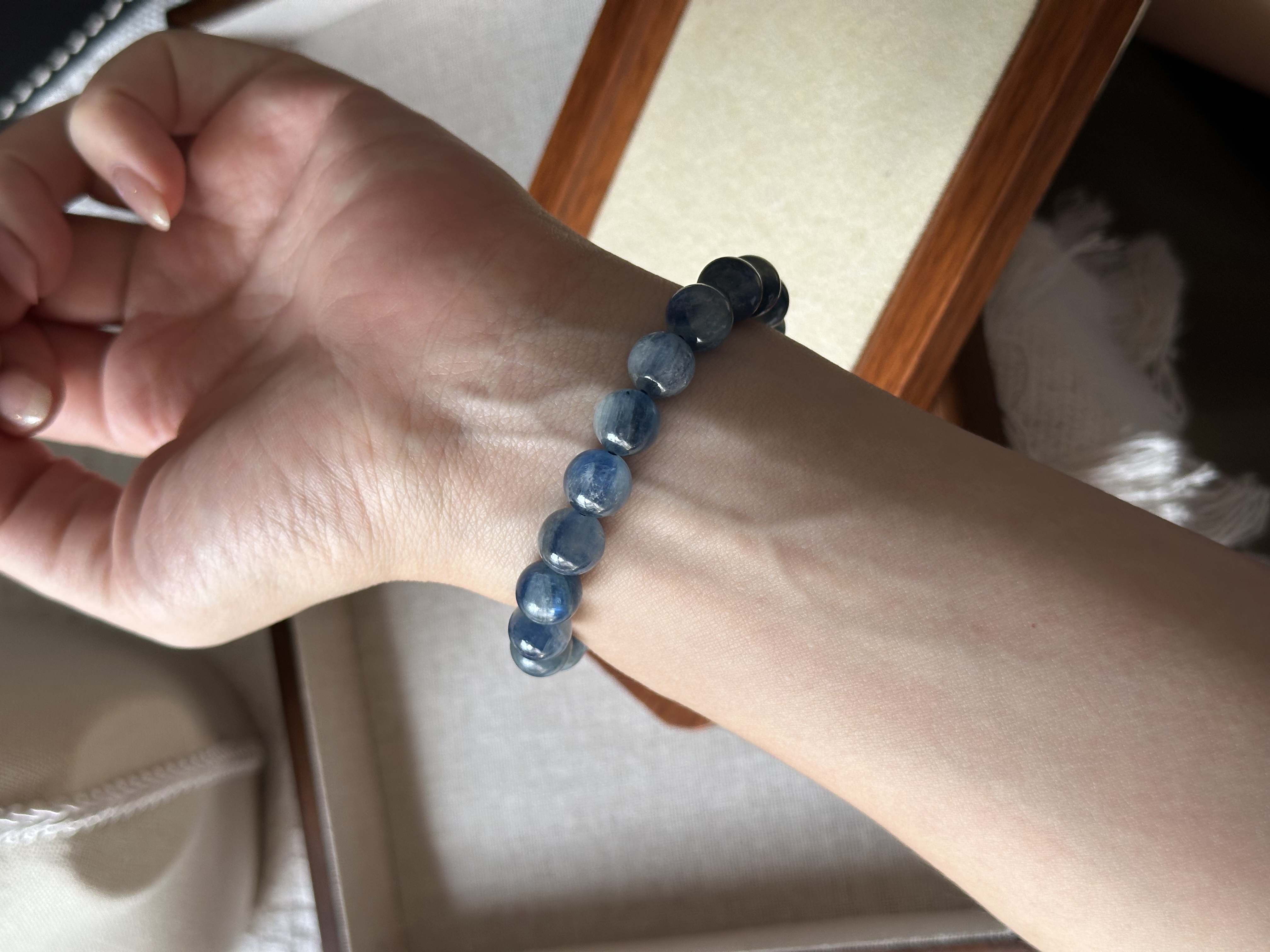 蓝晶石 ｜ Kyanite 