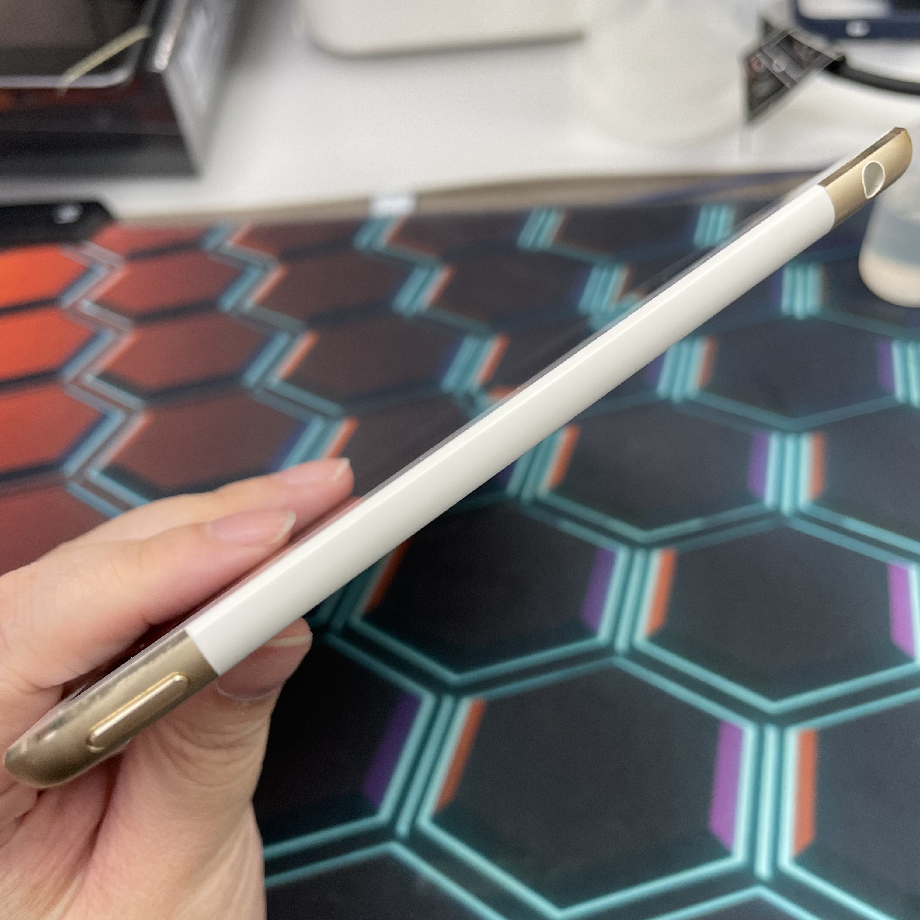 *803293 iPad mini 4 完美機 64Gb 插卡版 金色 gold