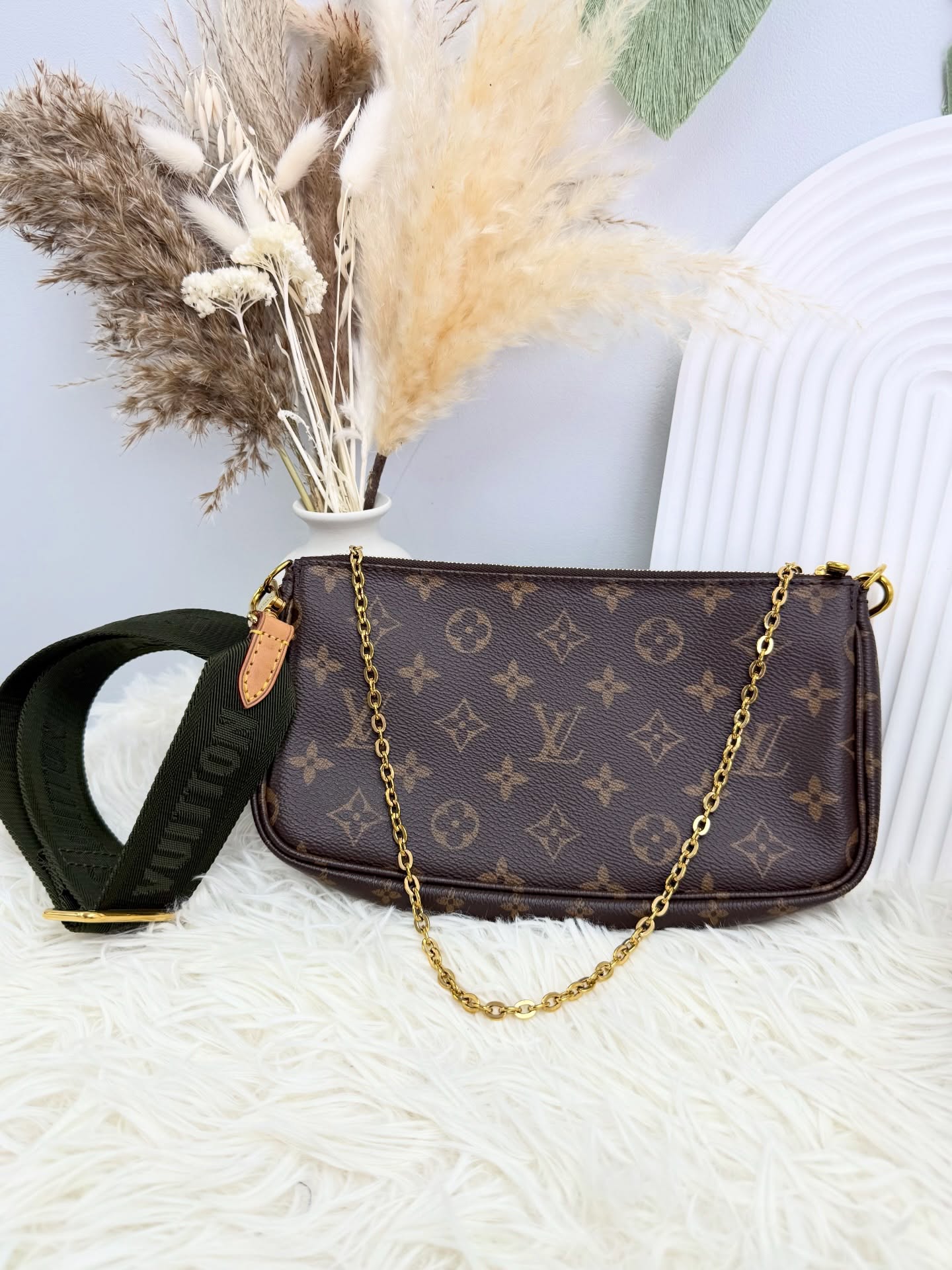LV🤍PRE OWNED 5 in 1 Multi Pochette 晶片款 斜肩包🤎