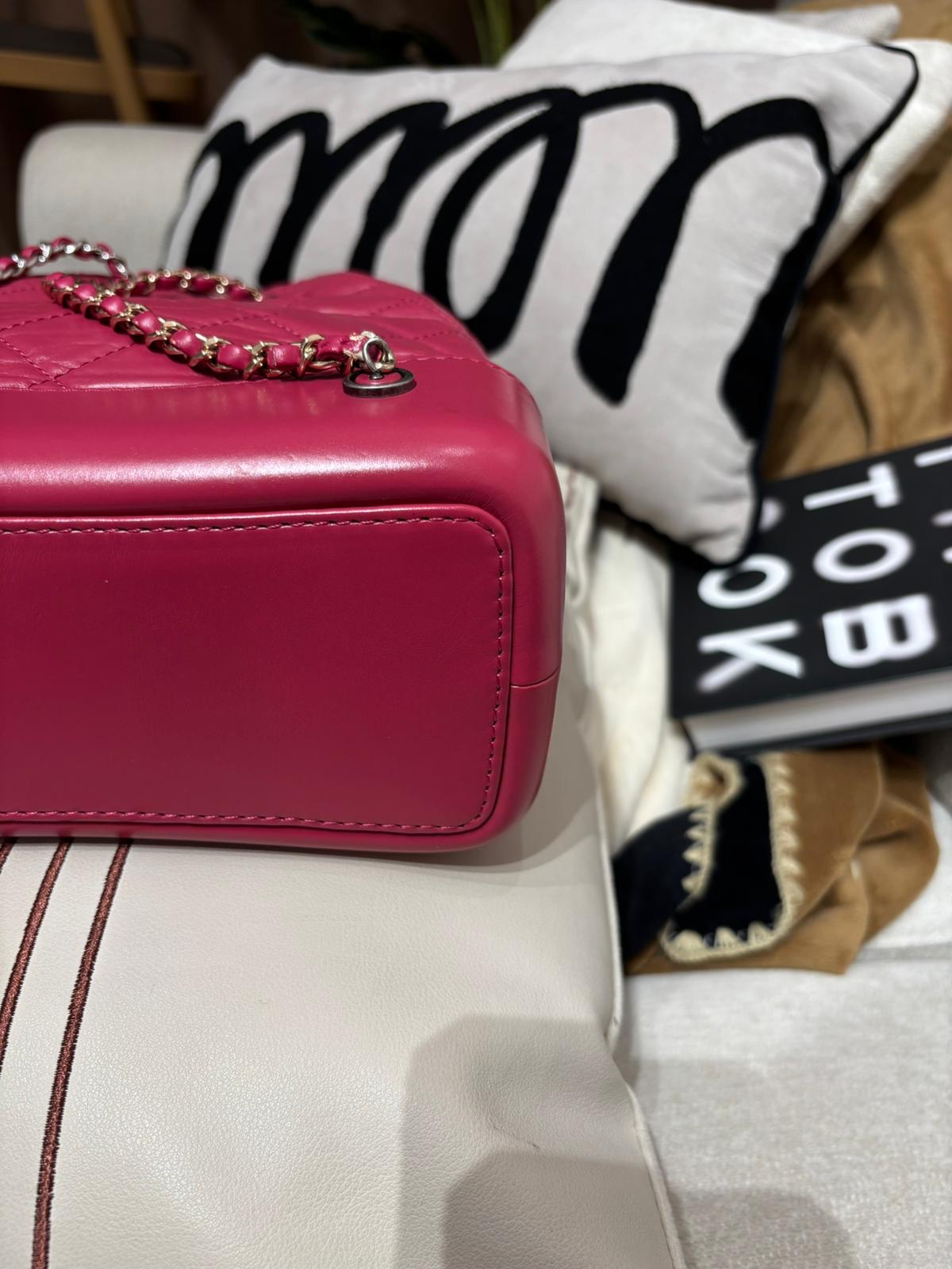 CHANEL GABRIELLE BACKPACK SMALL,100%Authentic,95%new  ✅CARD✅塵袋 