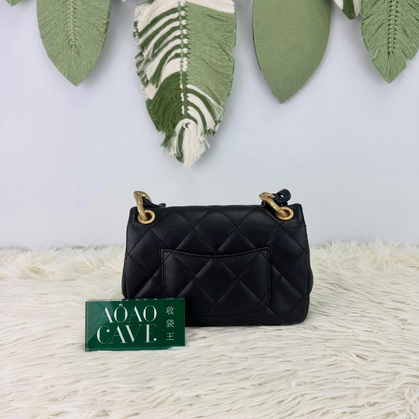 CHANEL🤍PRE OWNED 24p Funky Match 黑金荔枝皮 晶片款 2024年全套有單🖤