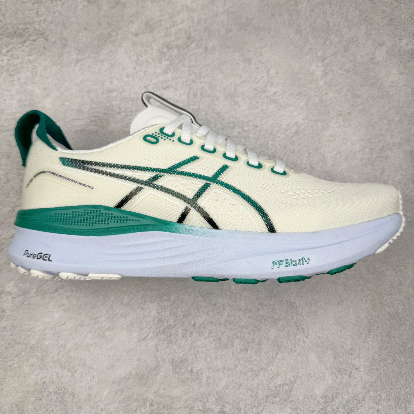 Asics Gel-Kayano 32