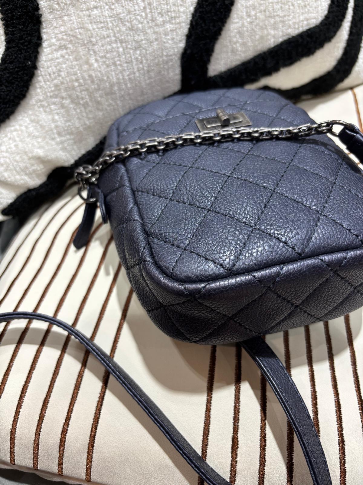 CHANEL 2.55 CROSSBODY BAG 牛皮 100%Authentic,95%new ✅22貼✅dust bag 