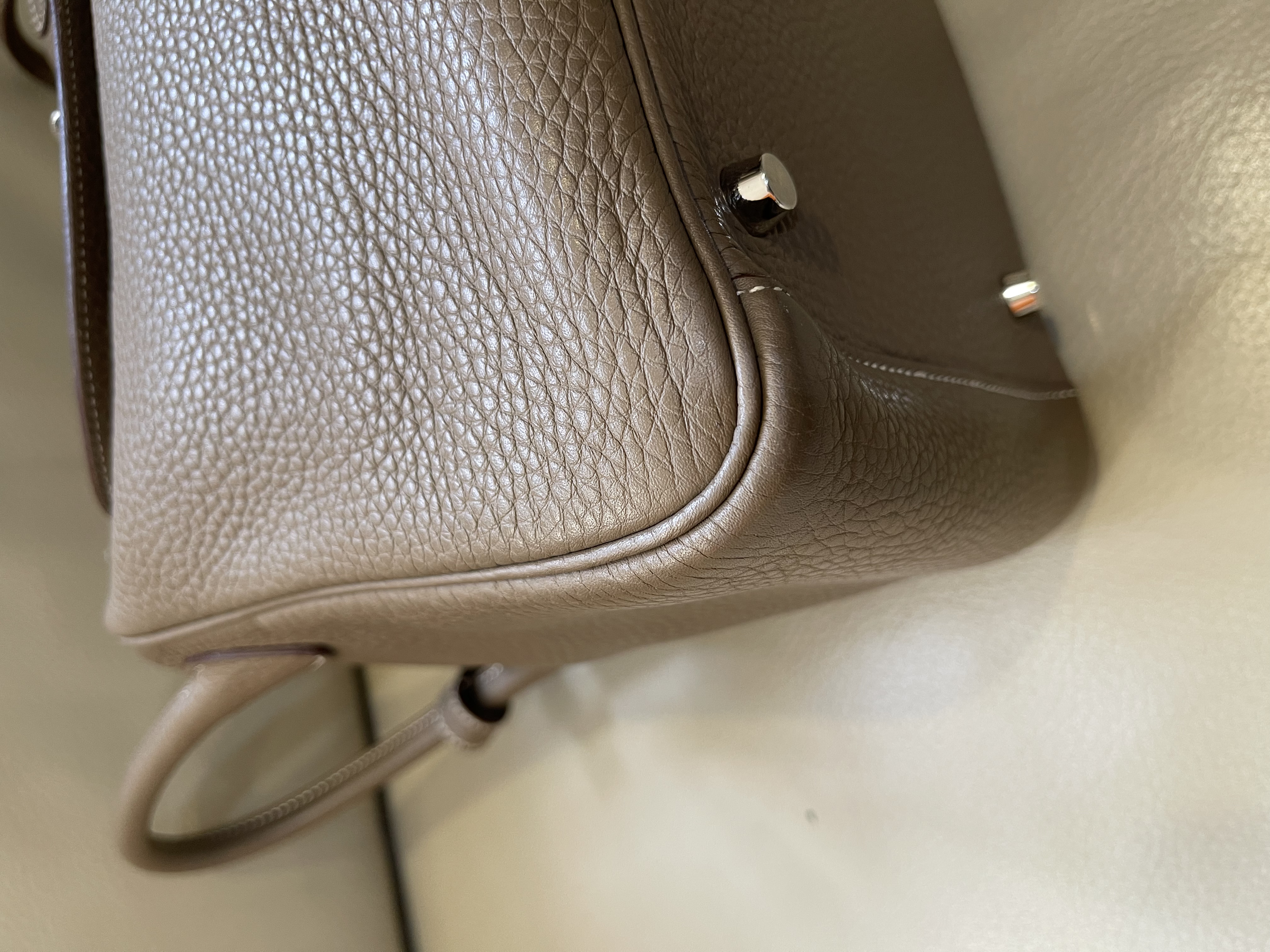 Pre-owned Hermès Lindy30 stamp x / Product Code: 26031408