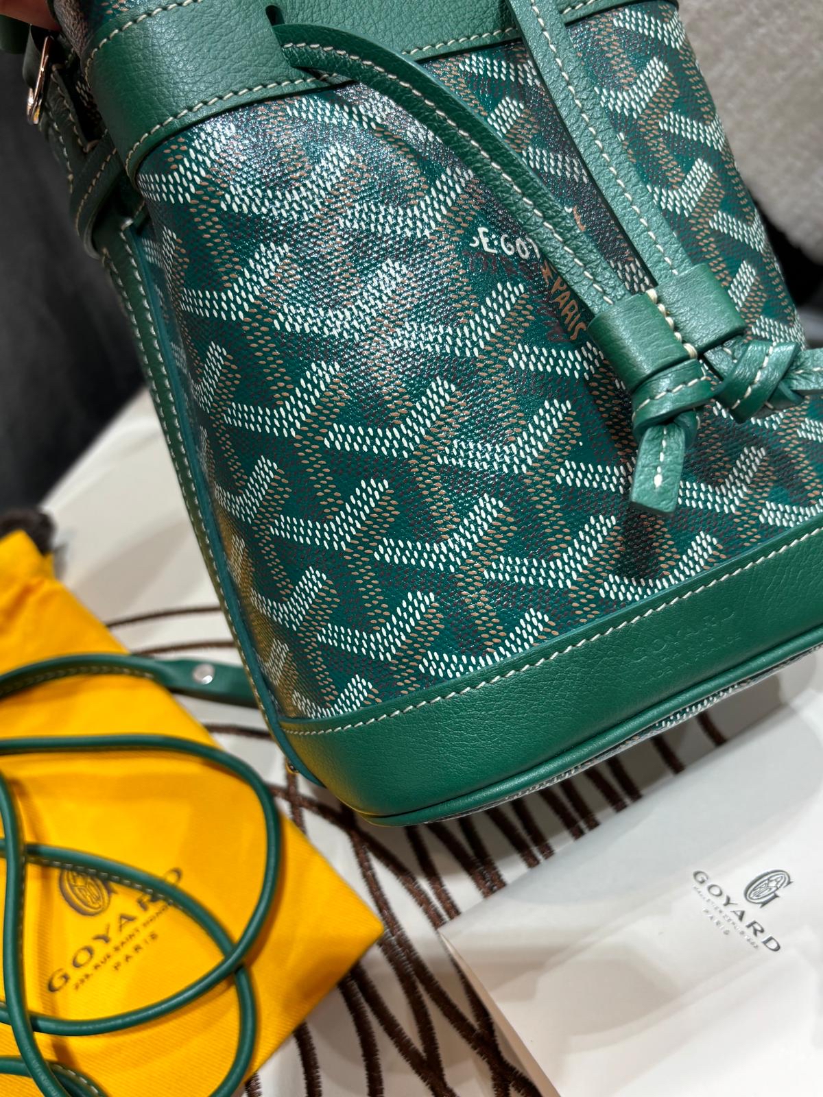 未使用品 Goyard petit flot mini bucket bag 100%Authentic, Unused 未使用品 ✅收據✅Dust bag