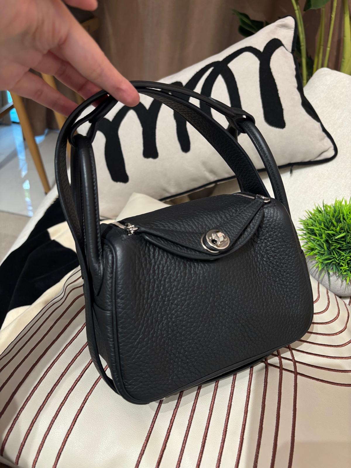 Hermes Mini Lindy Stamp W 黑銀 100%Authentic, 99%New ✅收據副本✅Dust bag✅Box