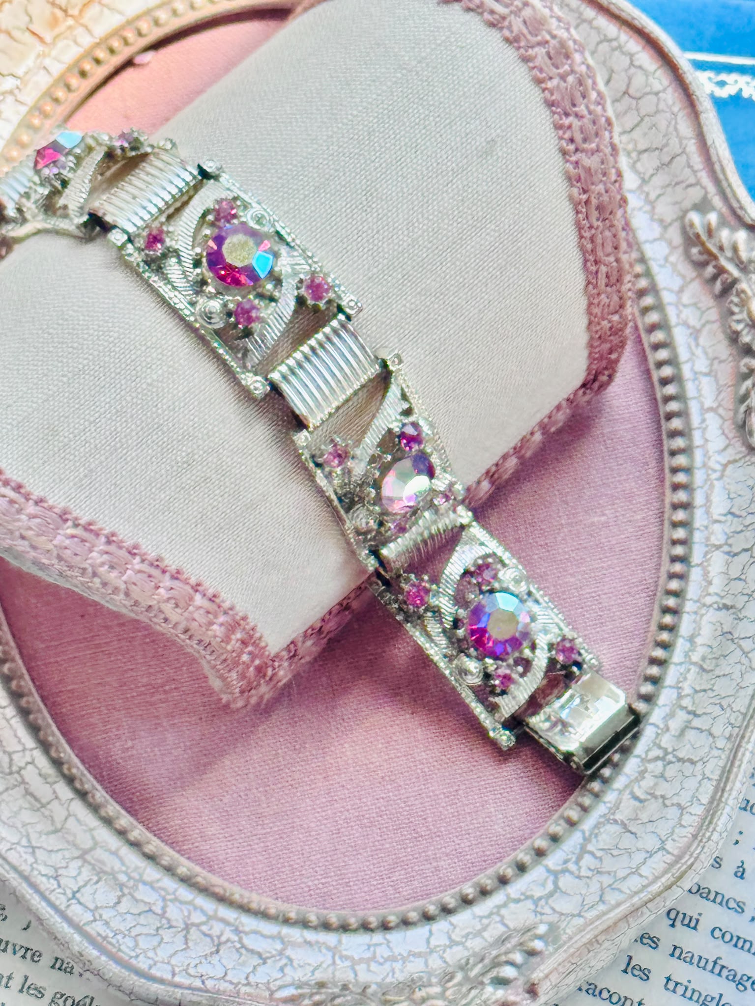 C.a. 1950s Elegant Pink Rhinestone Bracelet - 6.5" (MT2589-26)