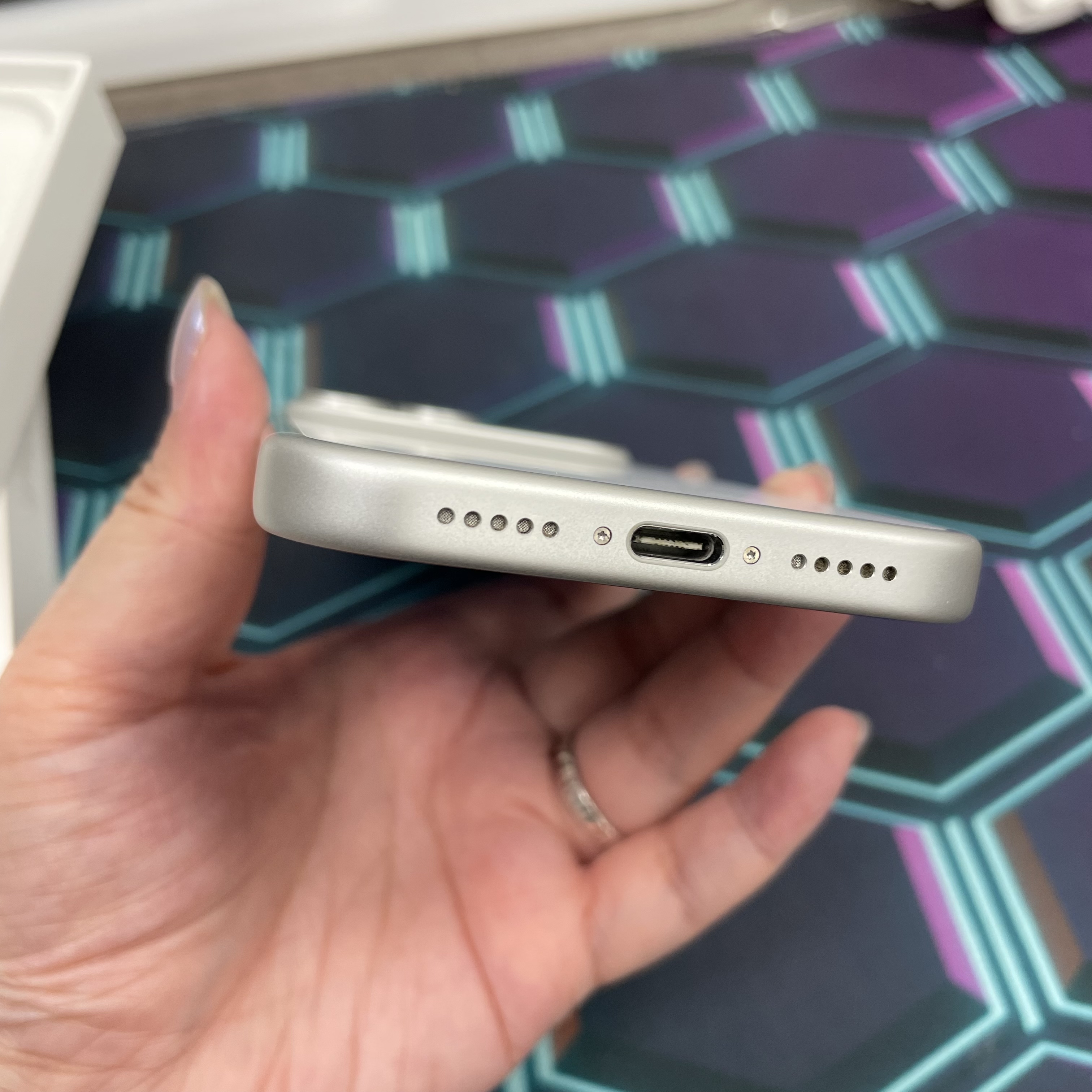 *7131 17 Pro 完美機 512GB 電97 銀色 sliver