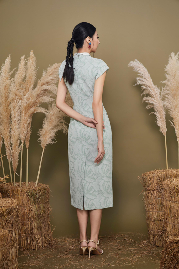 CD2161 Elegant Jacquard Midi Cheongsam 