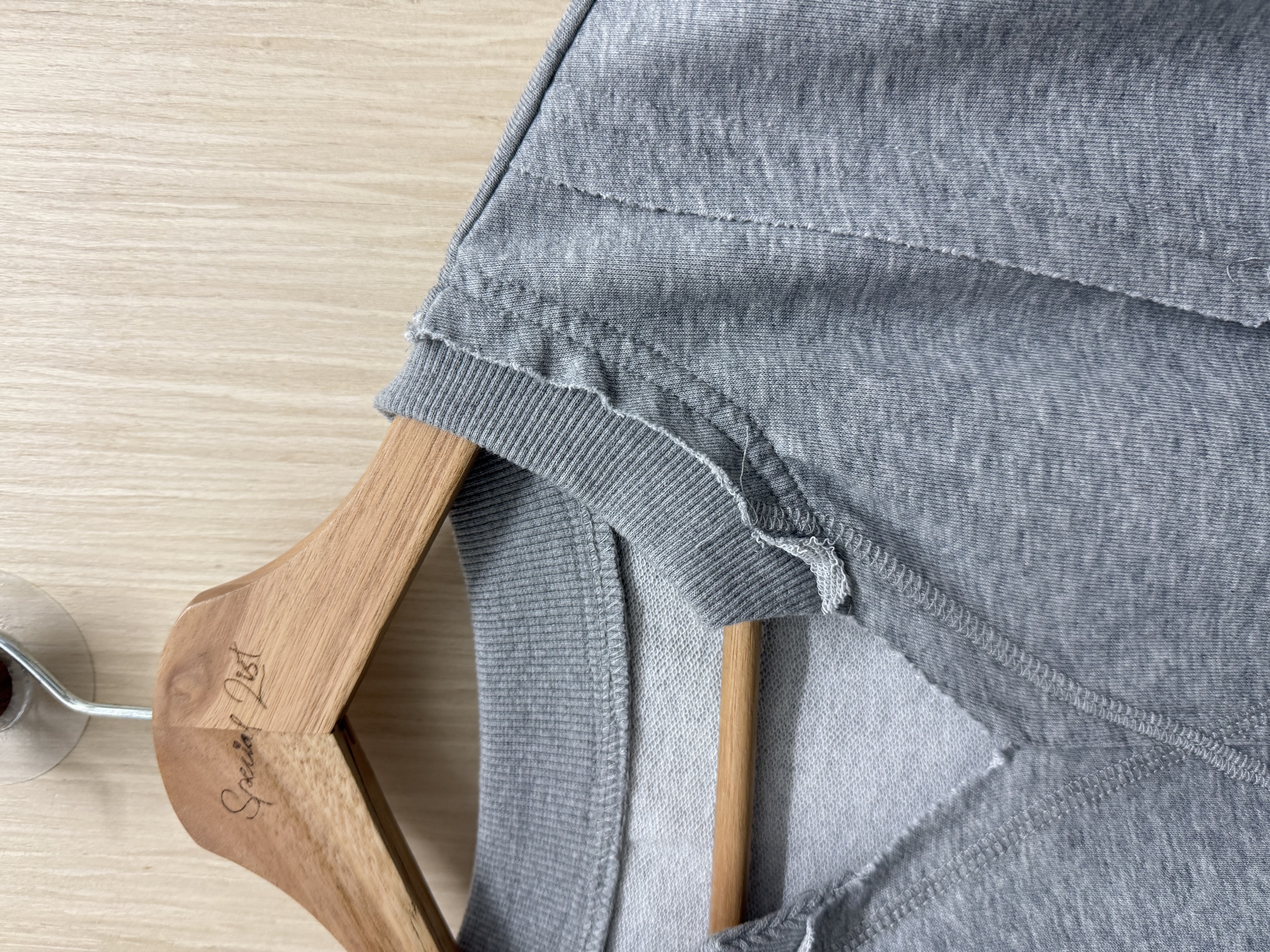 𝐕領拼牛仔布衛衣