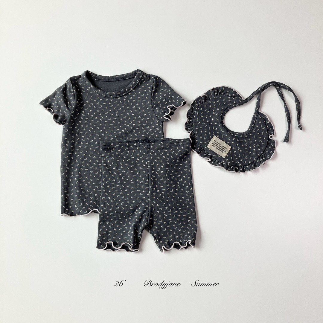 Carrot Flower Short-Sleeve