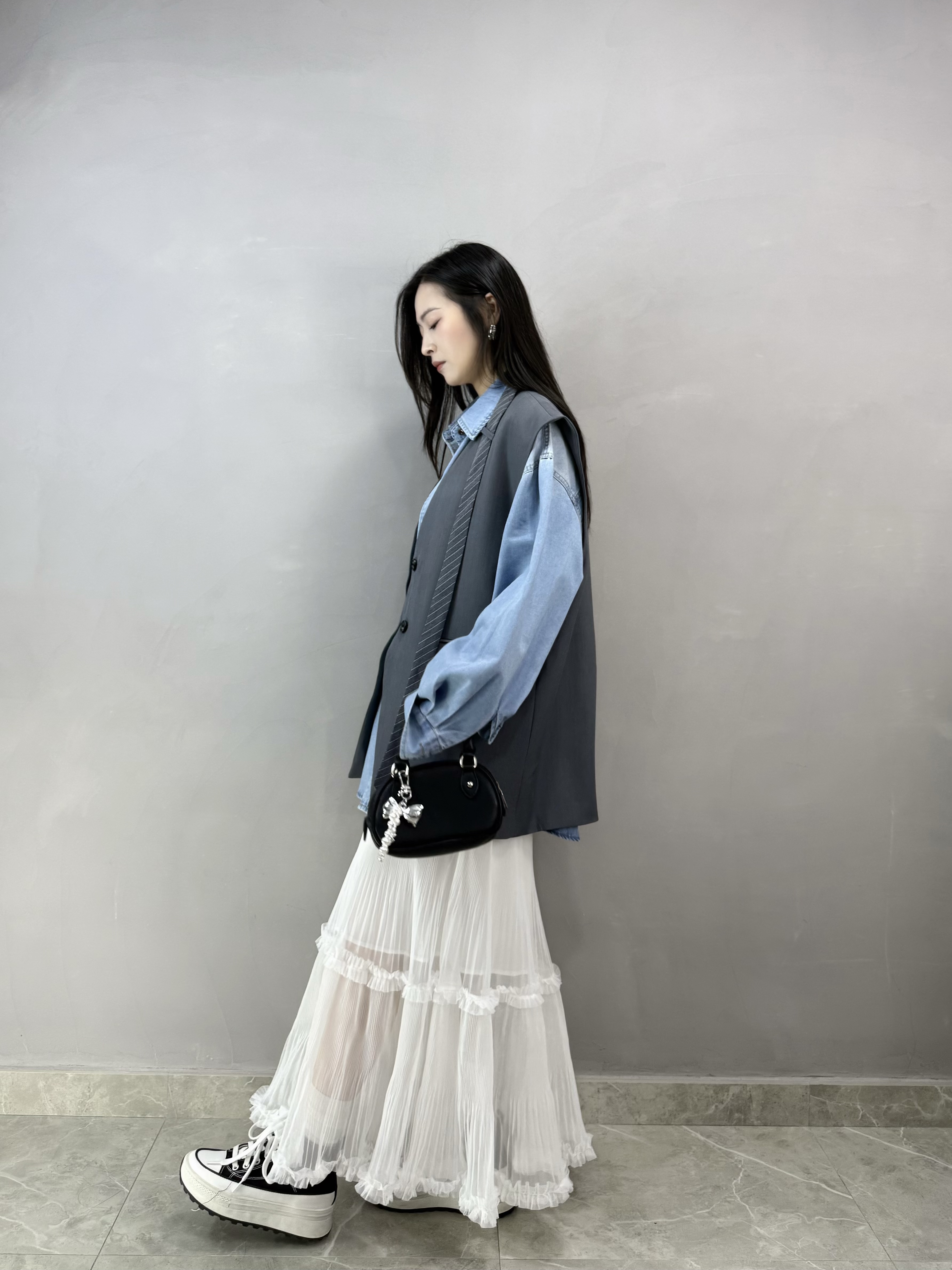 I68 Ruffle邊暗紋裙