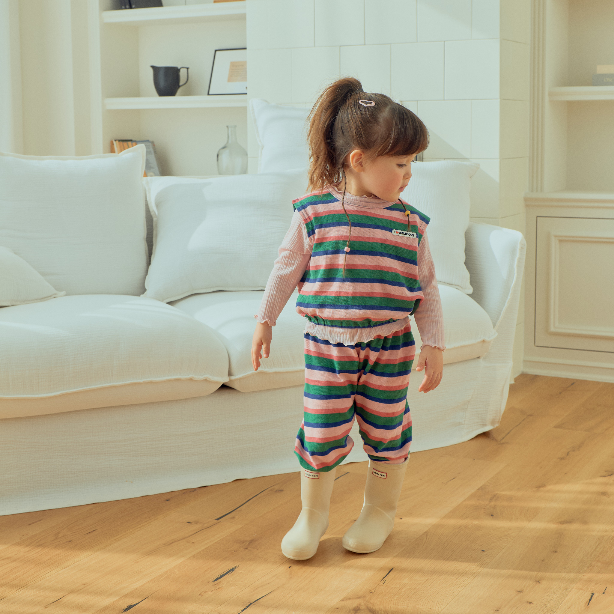 橫間背心 (內搭需另配)