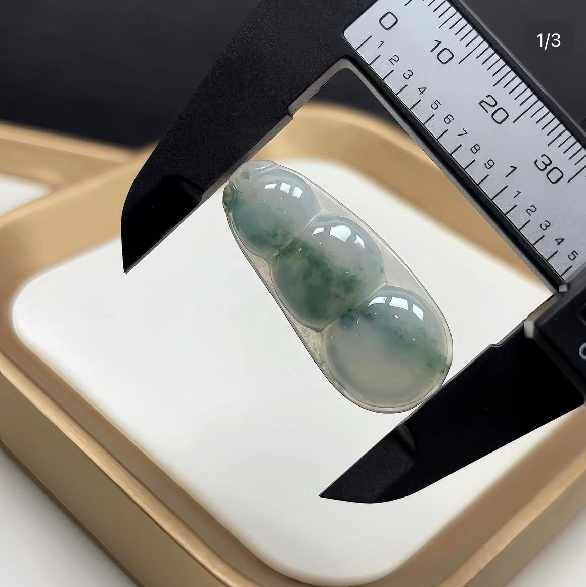 冰種飄花翡翠福豆