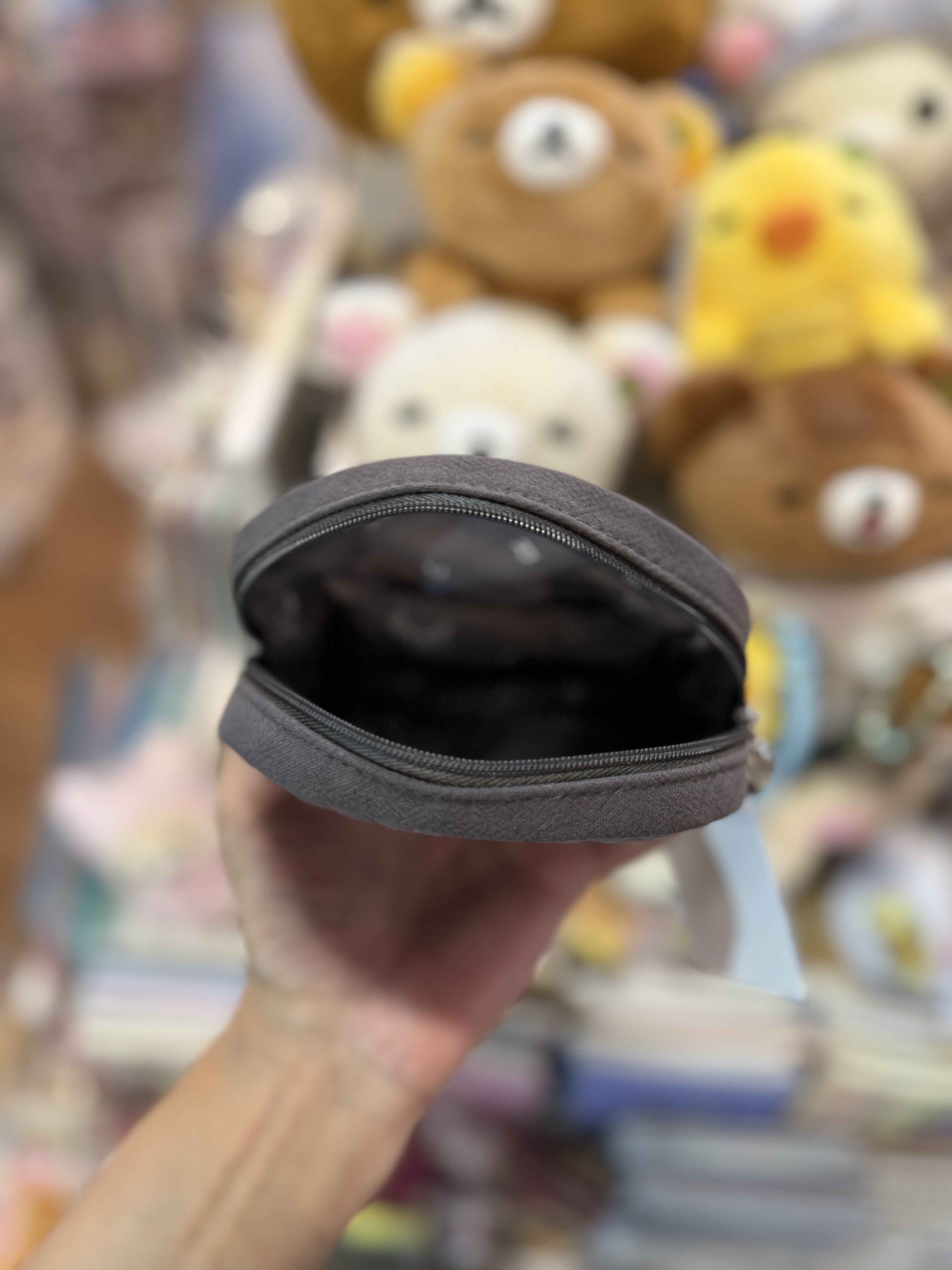 《現貨》全新Rilakkuma黑白造型化妝袋