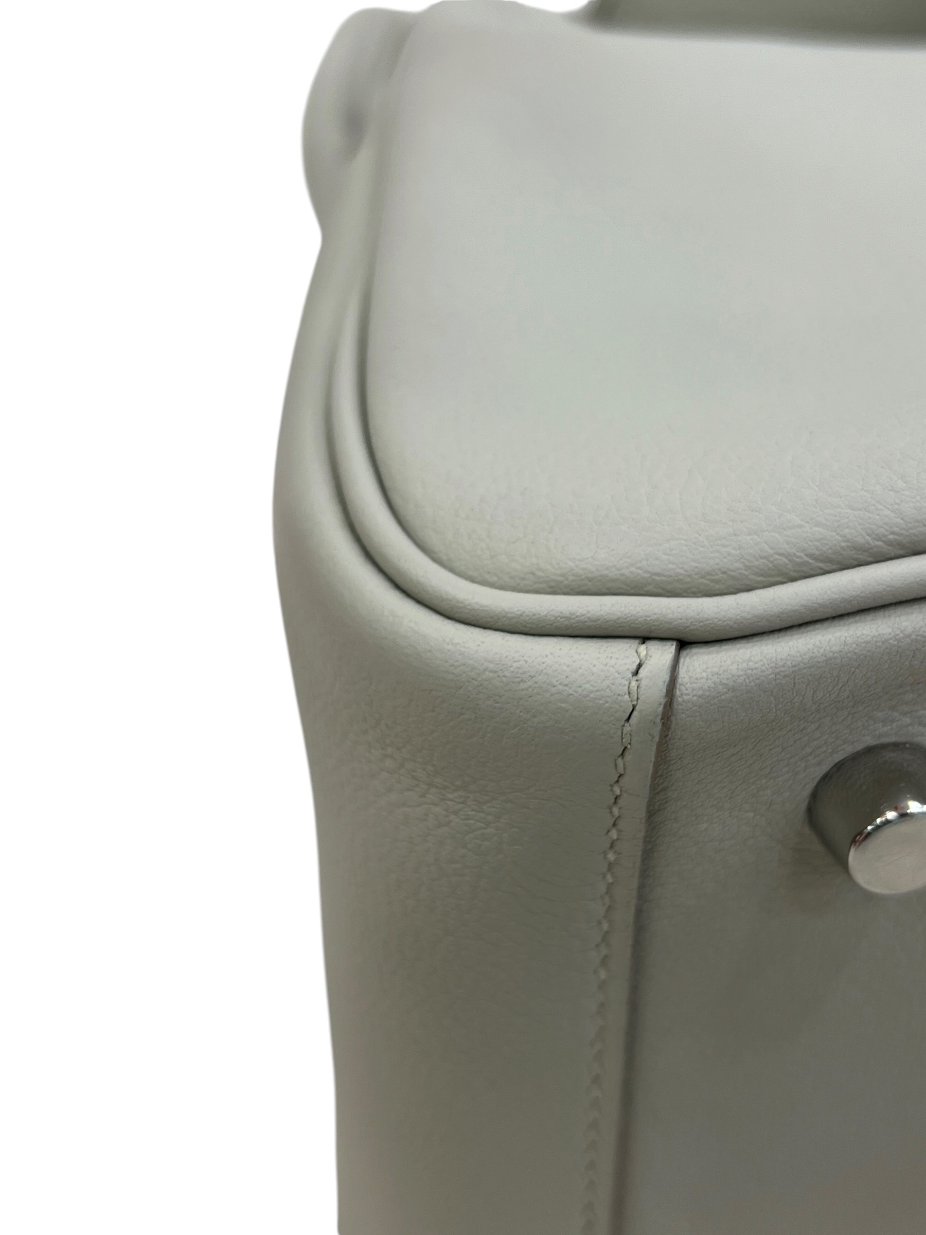 Pre-Owned HERMÉS Lindy 26 Stamp A / Product Code: 071703