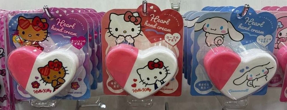 SANRIO HEART HAND CREAM - 04260198