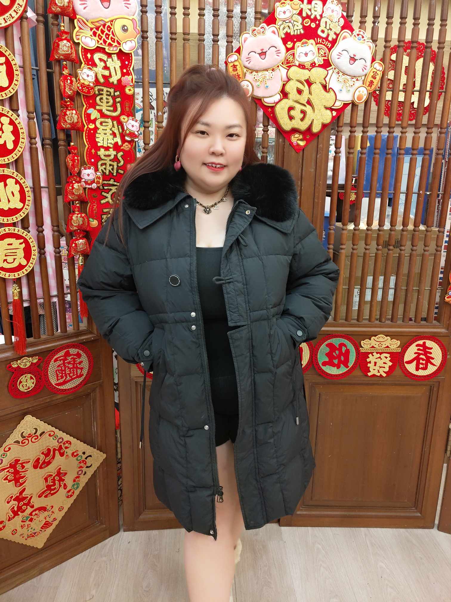 NBA04 JL04 可拆颈肩毛大钮设计长版羽绒服（胸围 125CM以内）