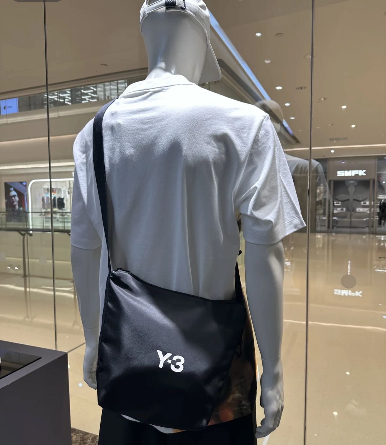 Y-3 buckle-fastening messenger bag