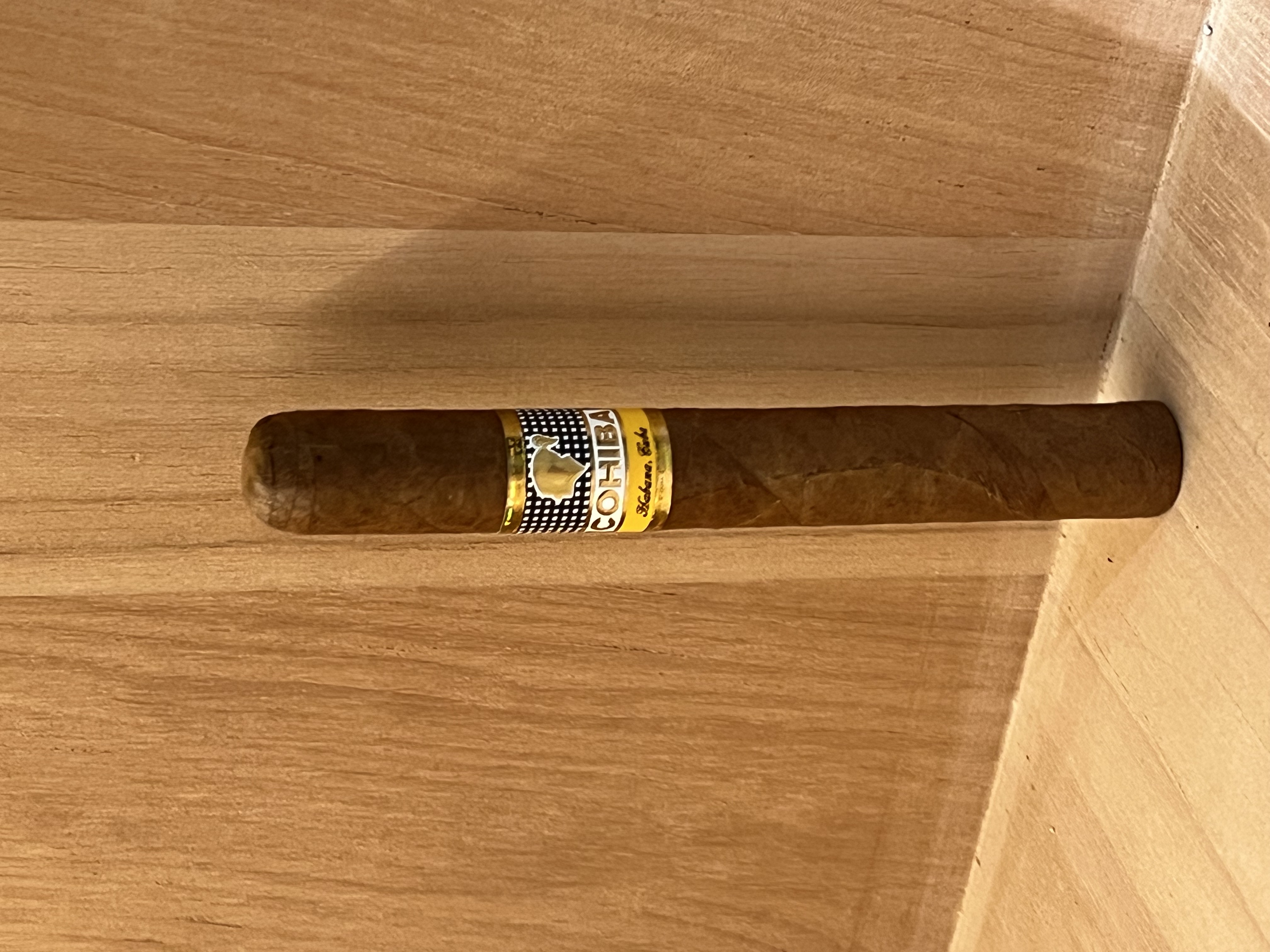 COHIBA高希霸 世紀四號 （單支）