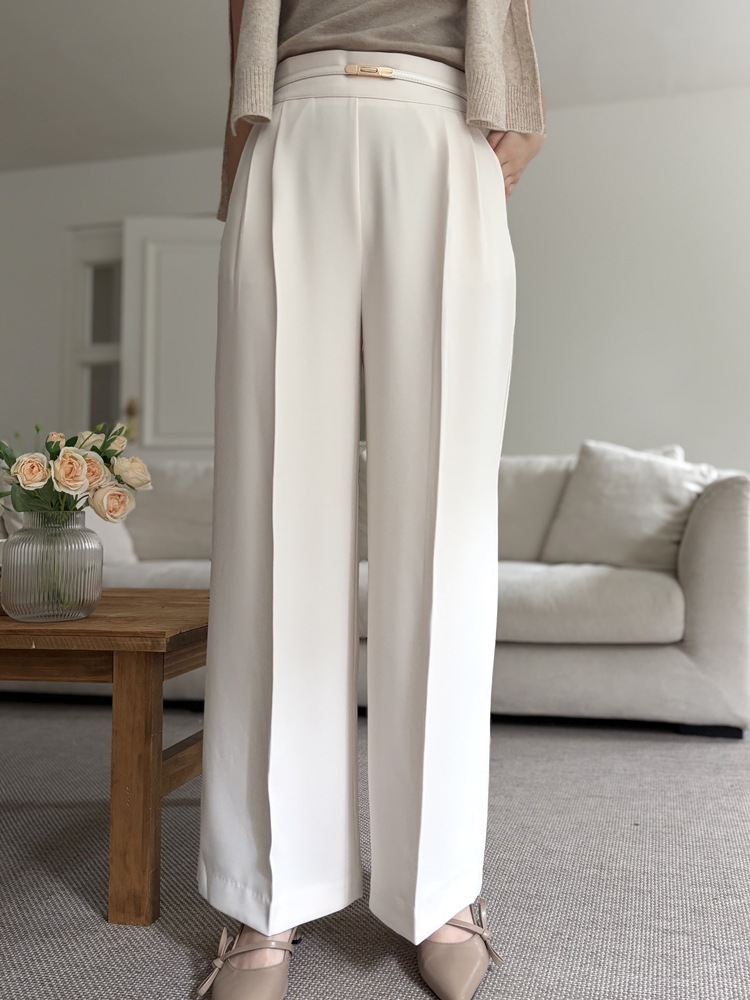 Charlyne Seamless-Front Slacks (Ivory)