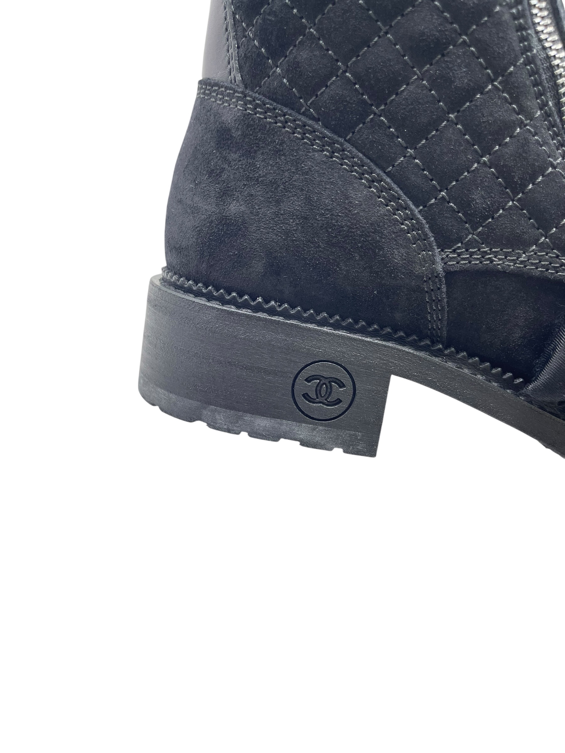 Unused item Chanel Boot / Product Code: 071401