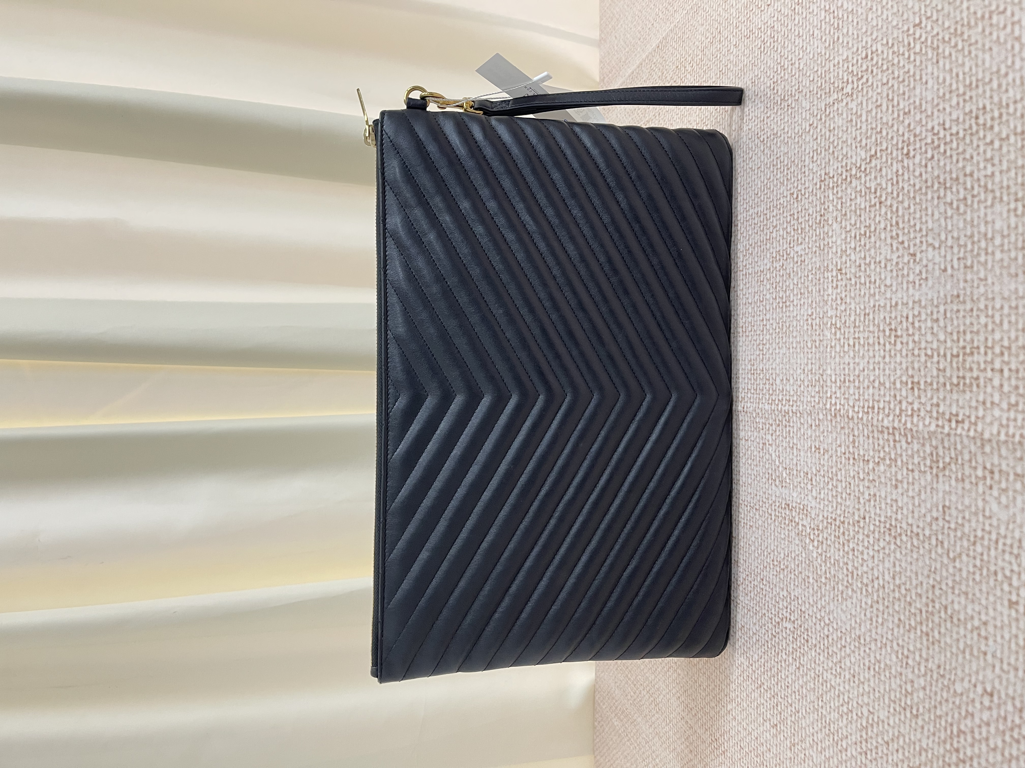 Pre-owned YSL CASSANDRE MATELASSÉ TABLET POUCH/ Product Code: 26042021