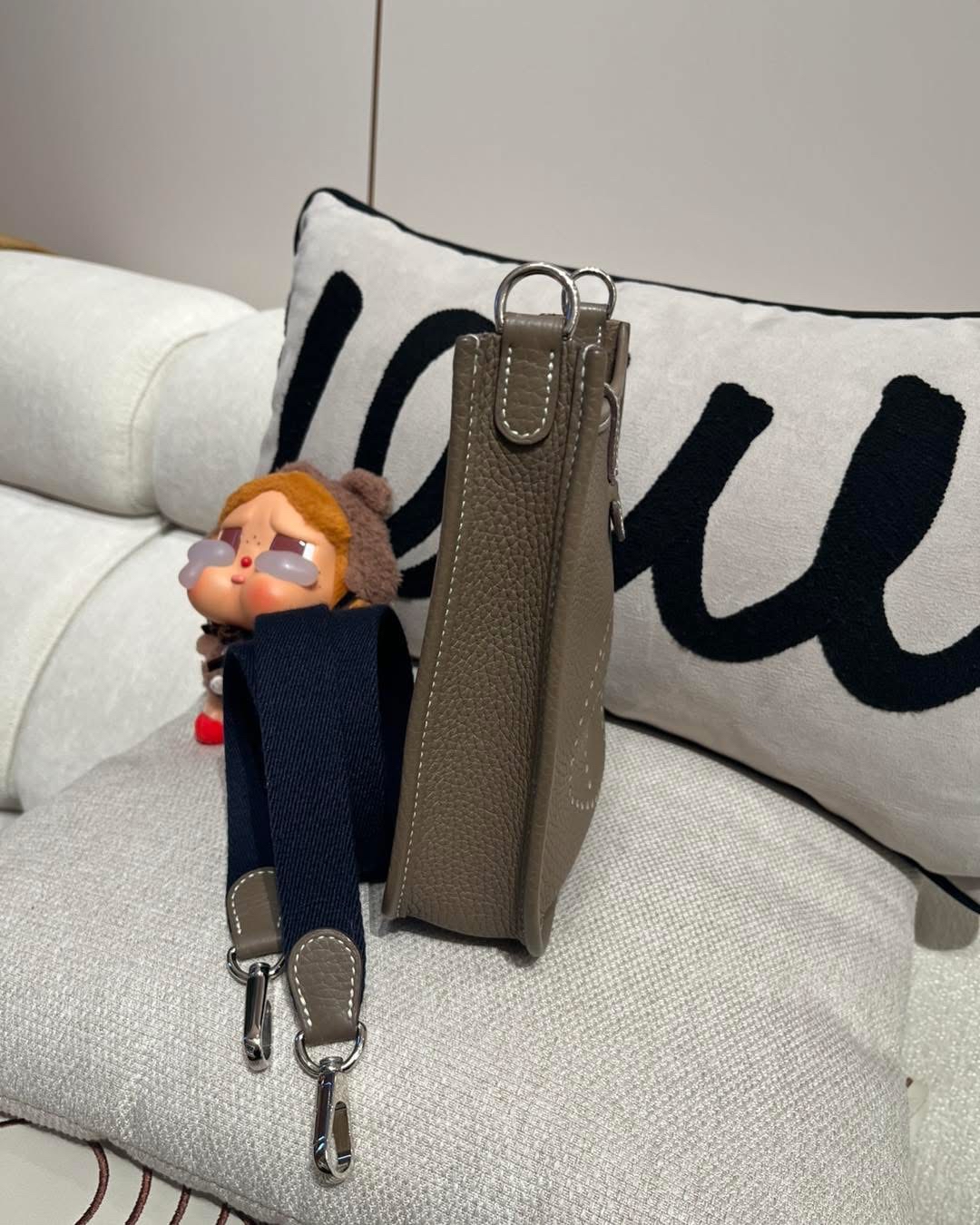 Hermes mini Evelyne,STAMP Z 100%Authentic,95%new✅塵袋