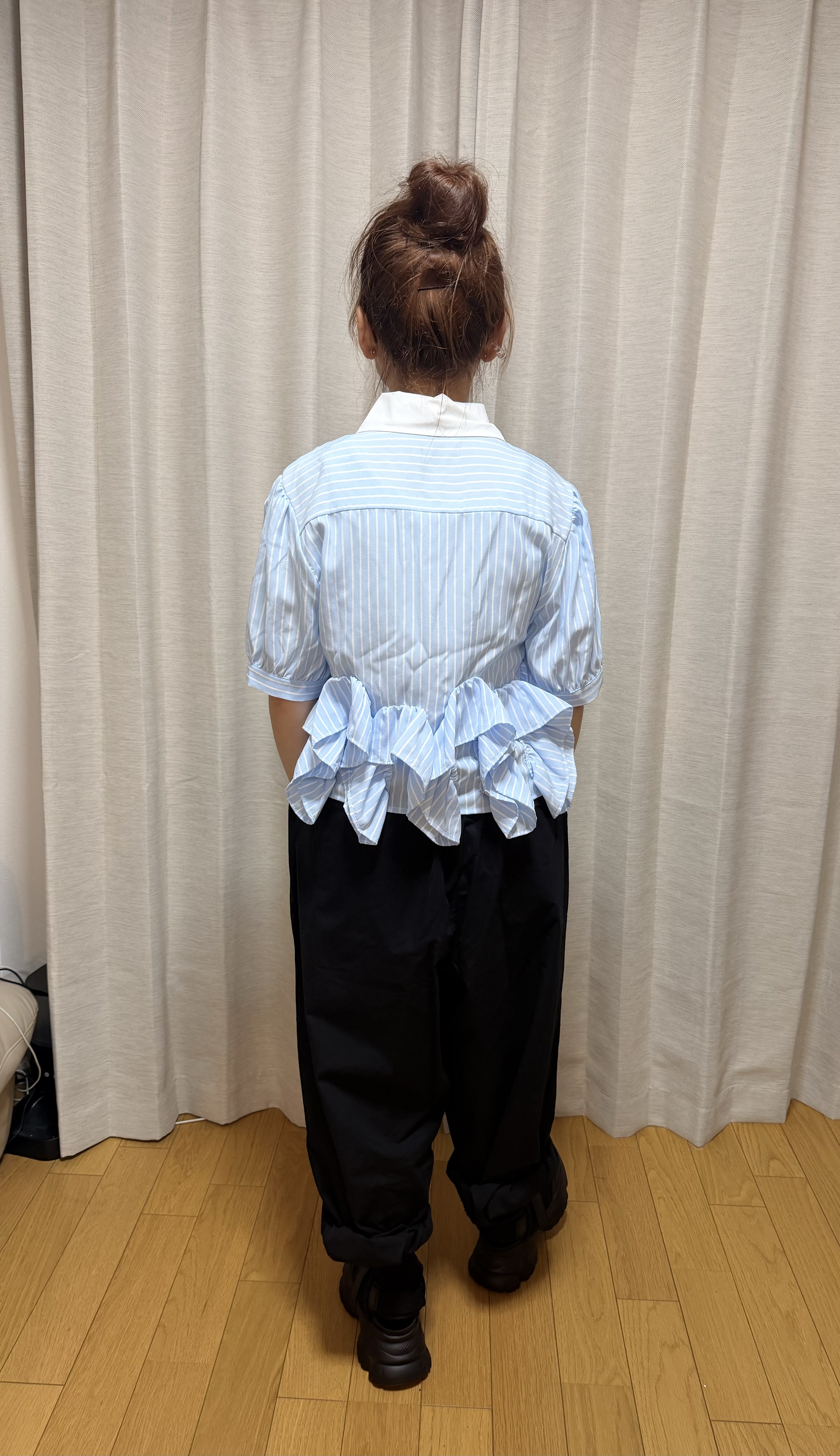 日本荷葉邊恤衫