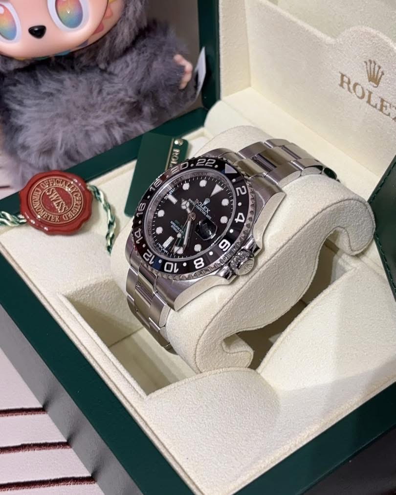 Rolex GMT master II 116710  100%Authentic, 98%New ✅亂碼證✅綠牌✅白牌✅產品小冊子✅盒