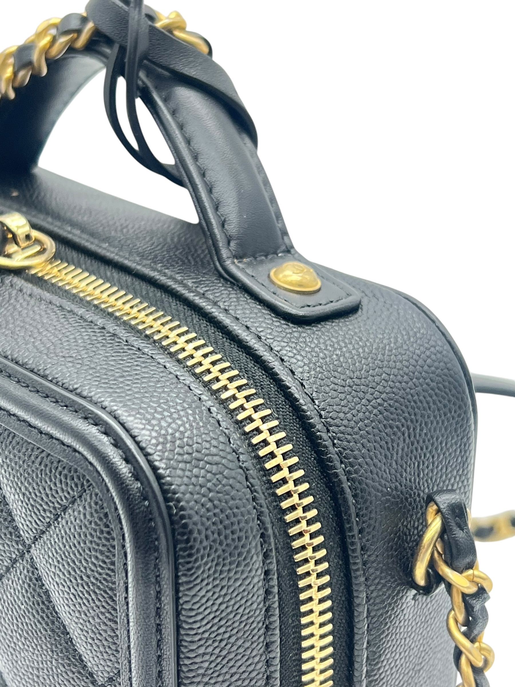 Pre-Owned CHANEL CC Filigree Vanity Case / Product Code: 26061003