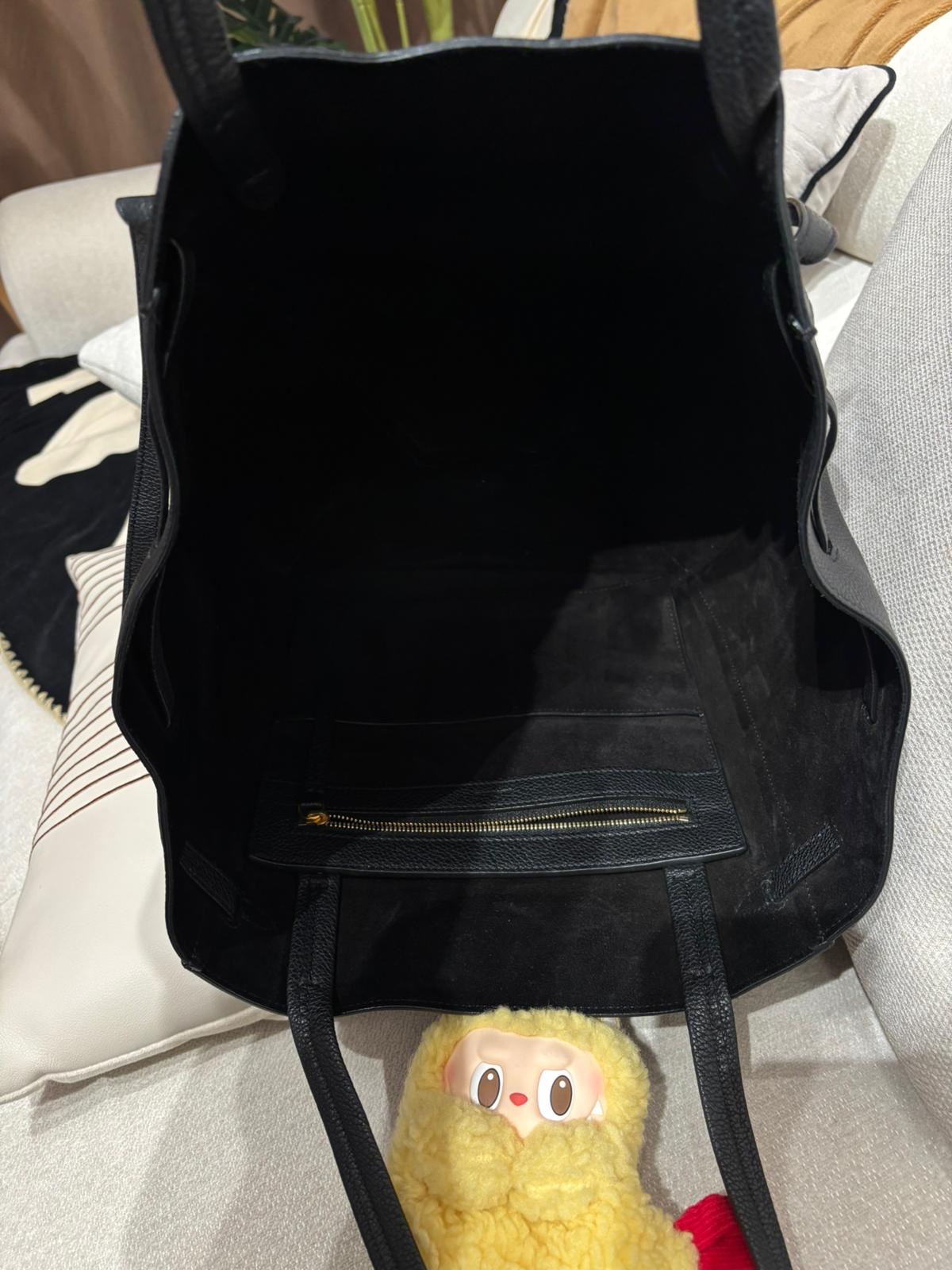 Celine Cabas Phantom small Tote Bag Calfskin 黑色牛皮皮革肩背袋 100%Authentic, 95%New ✅Dust bag